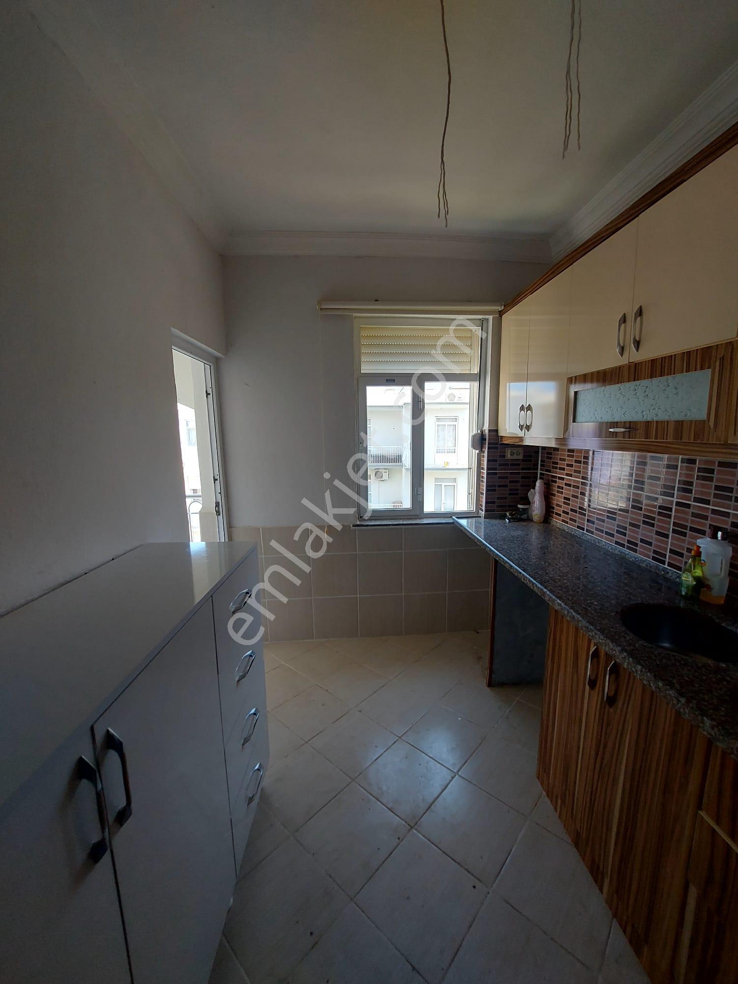 Fırsatanamur Güzelyurt Mahallaesi Atalay Tatil Köyü 4. Kat Denize Yakın Masrafsız Satılık 2+1 Daire - Görsel 12