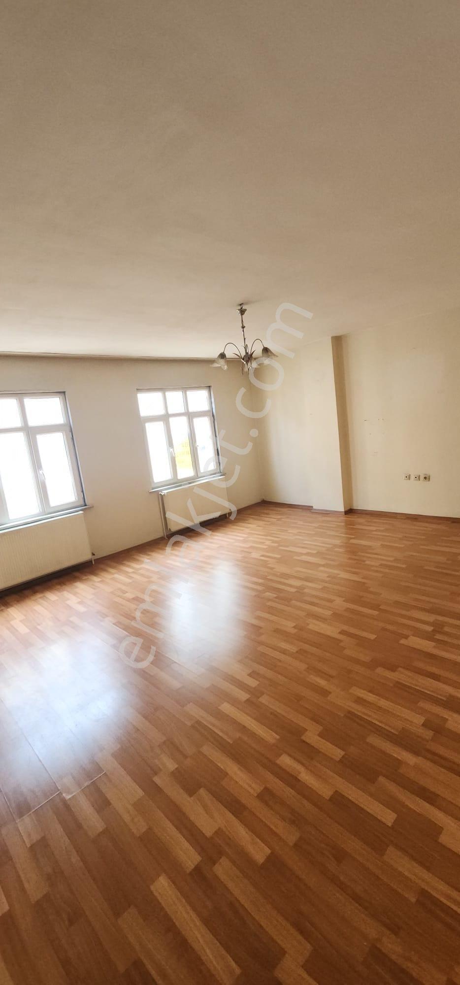 Emir Emlak 2den Masrafsız 3+1 Daire Kiralık 150 Metre Kare - Görsel 11
