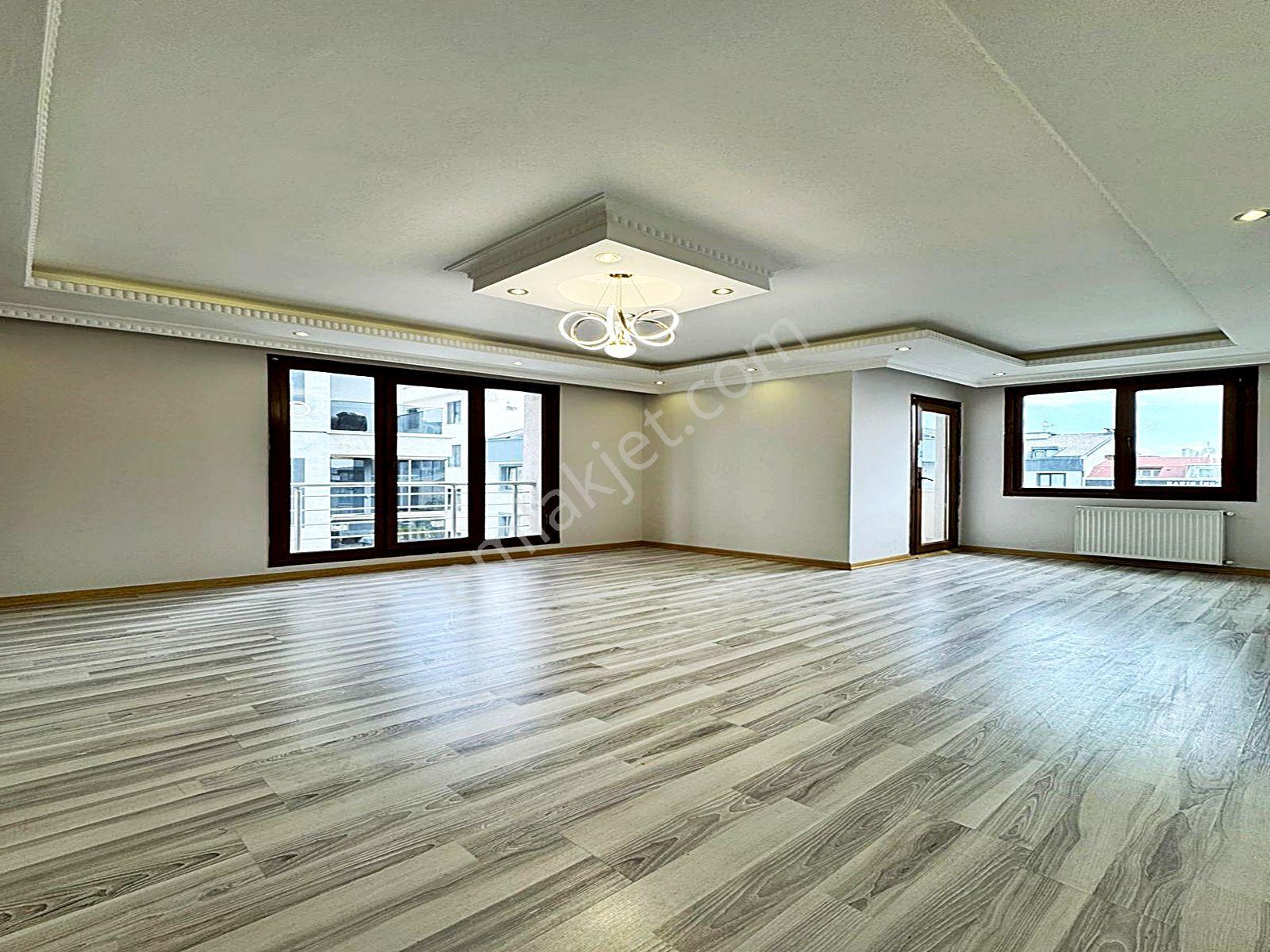 Cadde34 Yapı'dan Beylikdüzü'nde Eminevim & Fuzulev Ve %70 Krediye Uygun 3+1 Arakat Daire!!