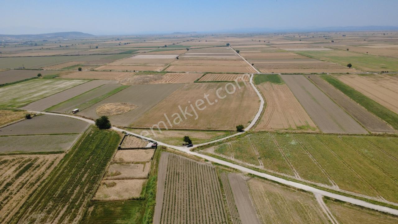 Gerenköyde 28727m2 Satılık Tek Tapu Yola Cephe Suyu Olan Tarla - Görsel 11