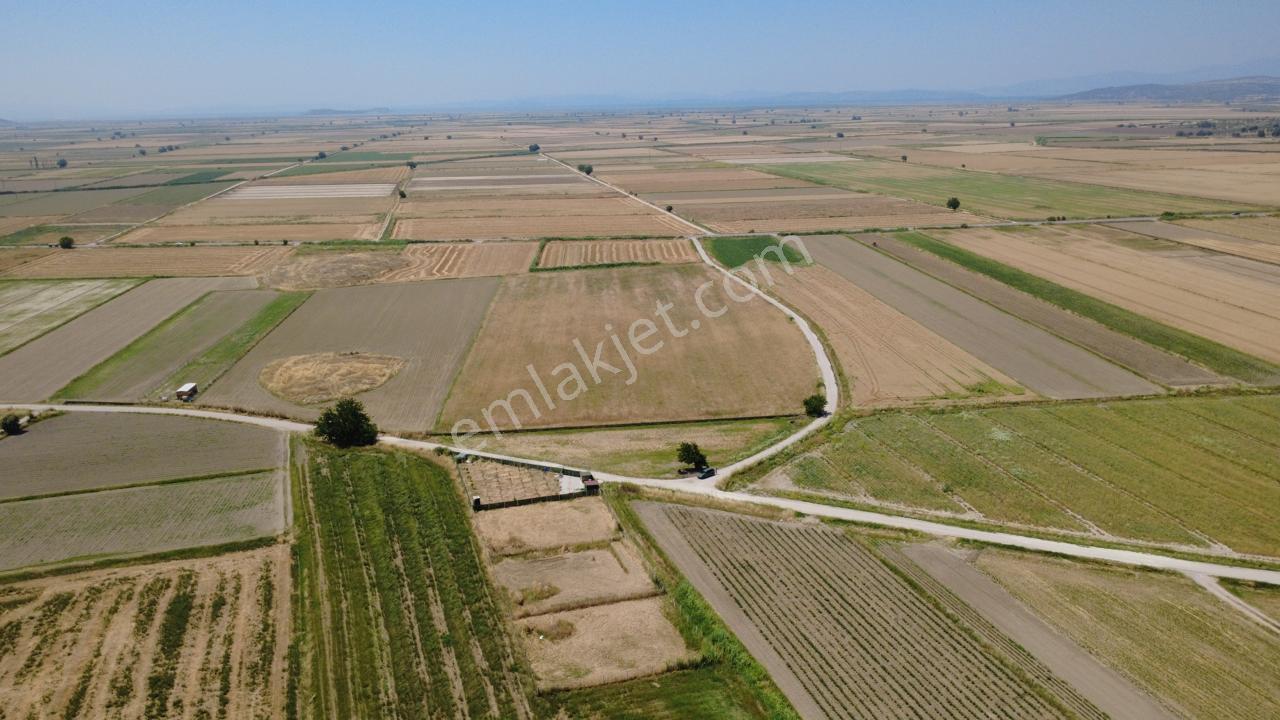 Gerenköyde 28727m2 Satılık Tek Tapu Yola Cephe Suyu Olan Tarla - Görsel 10
