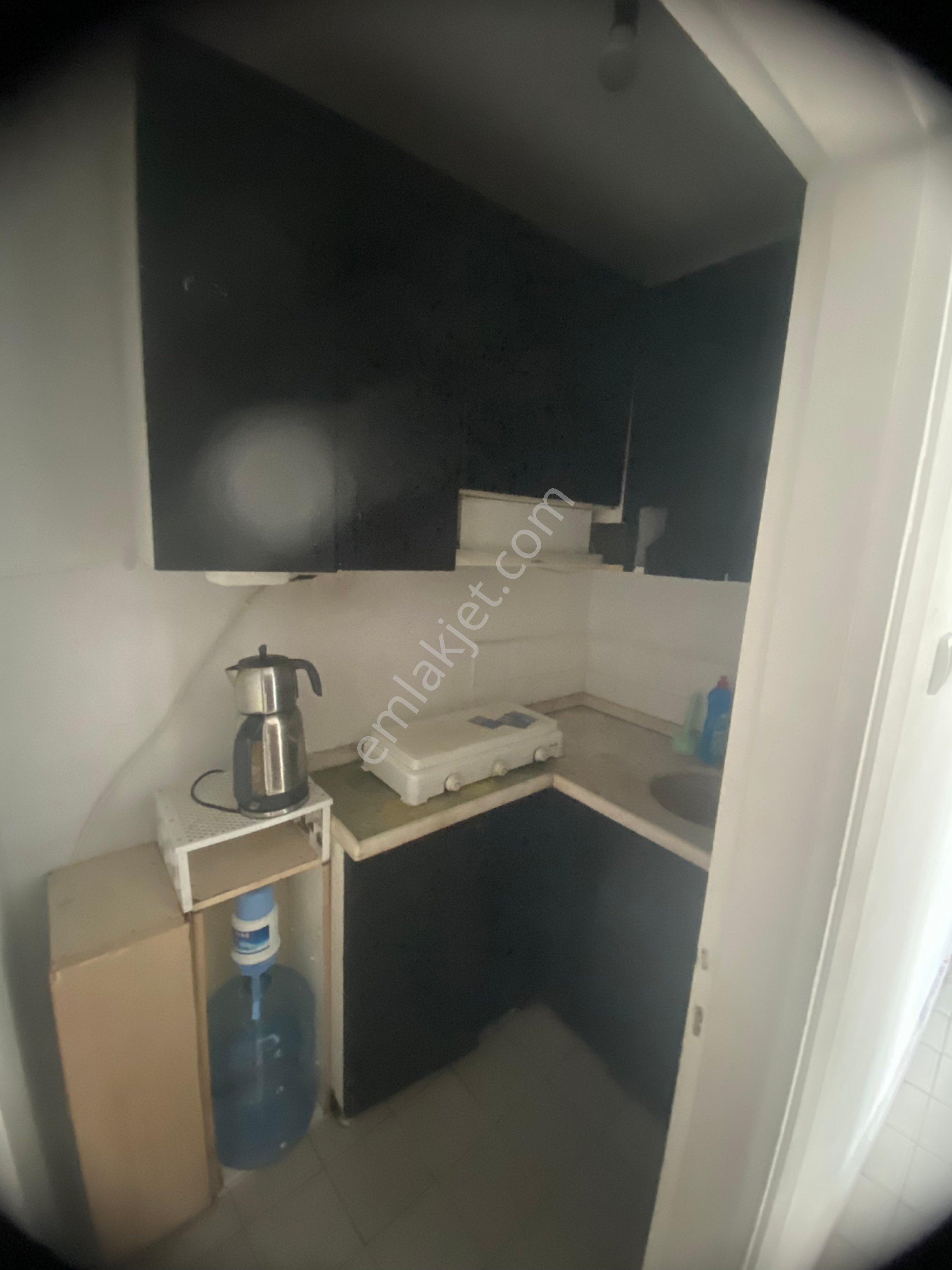 Çankaya Fidanlık Mahallesi Kolej Metro Yanında 2+1 Kiralık Eşyalı Ofis - Görsel 12