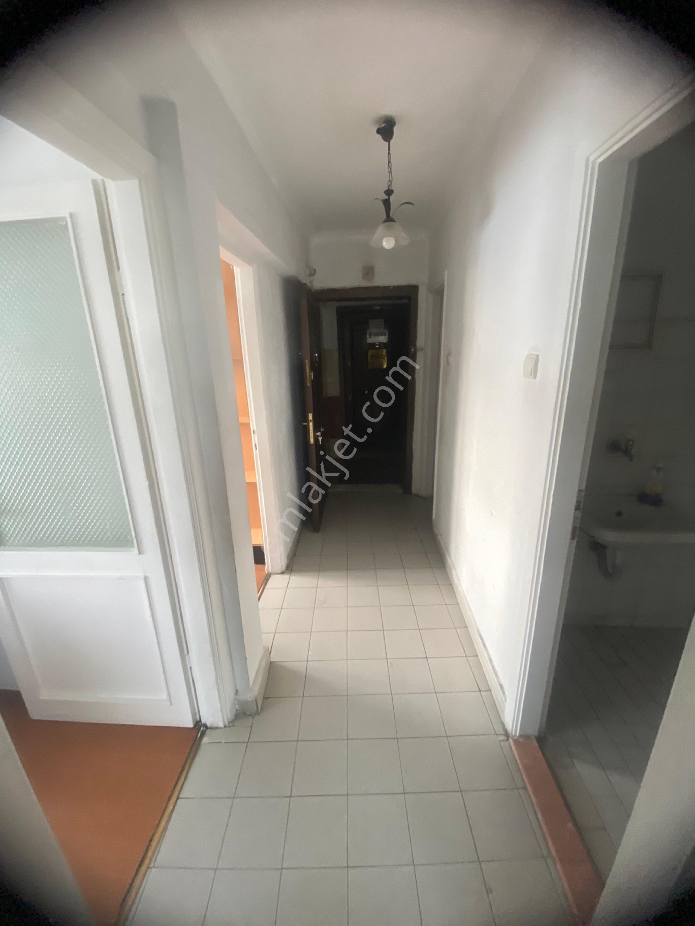 Çankaya Fidanlık Mahallesi Kolej Metro Yanında 2+1 Kiralık Eşyalı Ofis - Görsel 21