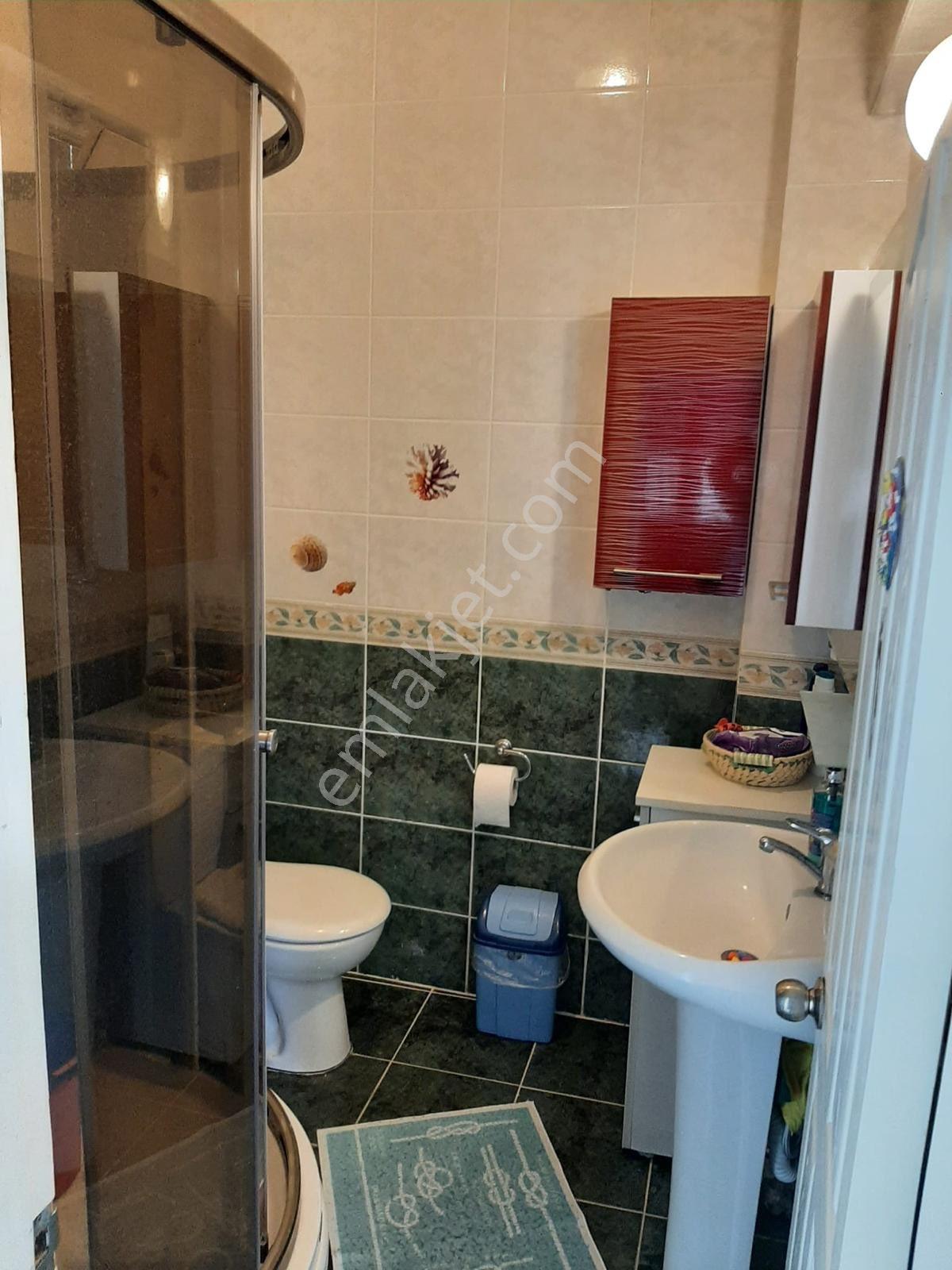 Acil! Deniz Manzaralı Kombili Seçkin Sitede Bahçeli Villa - Görsel 15