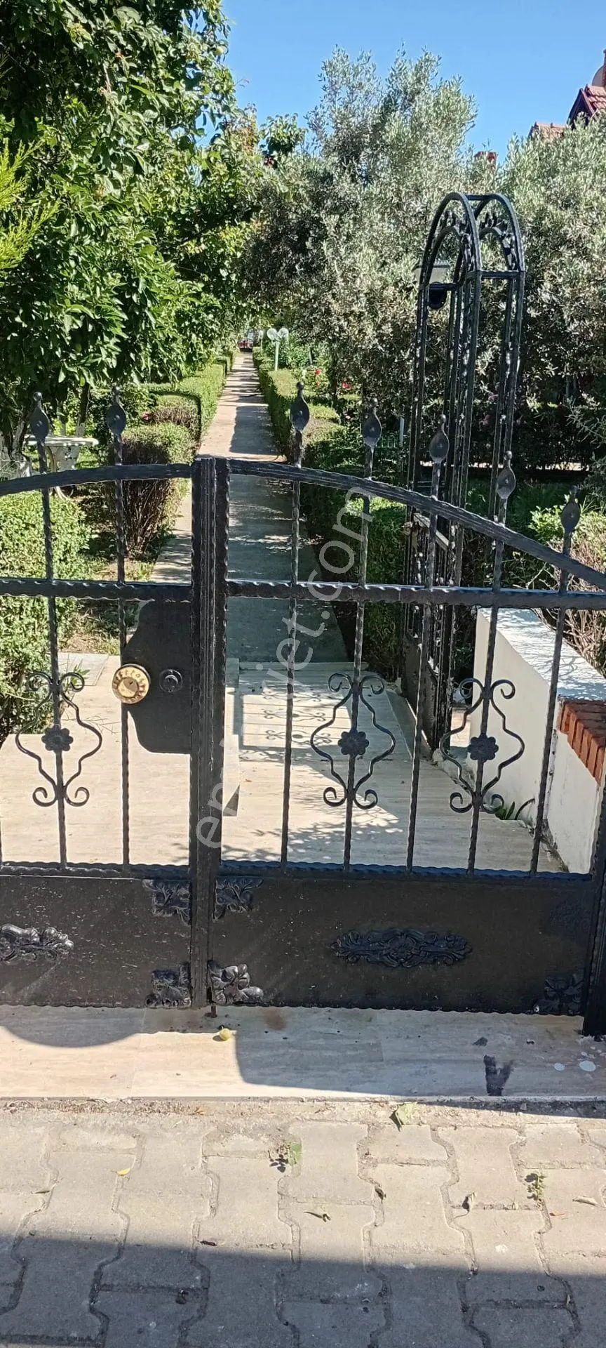 Besli Emlaktan Satılık Dublex Villa - Görsel 3
