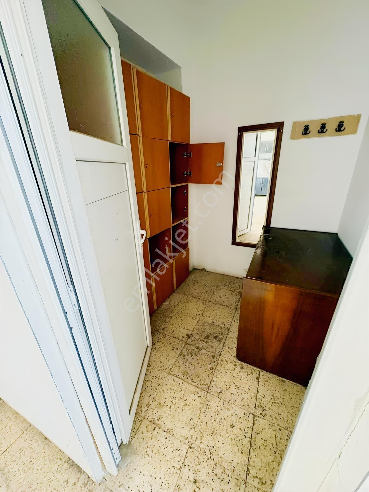 Karabağlarda Kiralık | 500 M² Ticari İş Yeri & Depo - Görsel 18