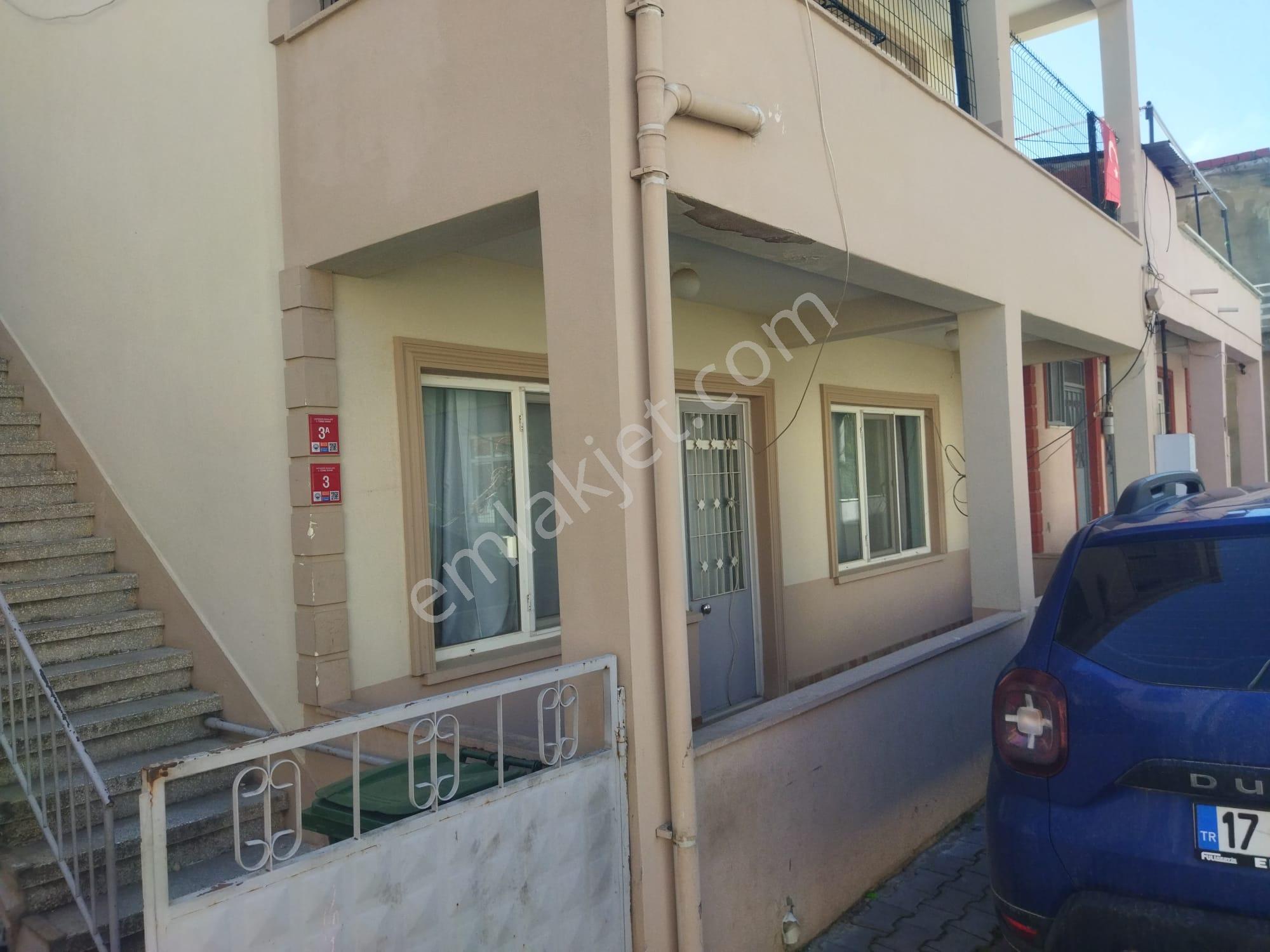 Çanakkale,ezine,camikebir Mahallesinde Satılık Müstakil Ev - Görsel 3