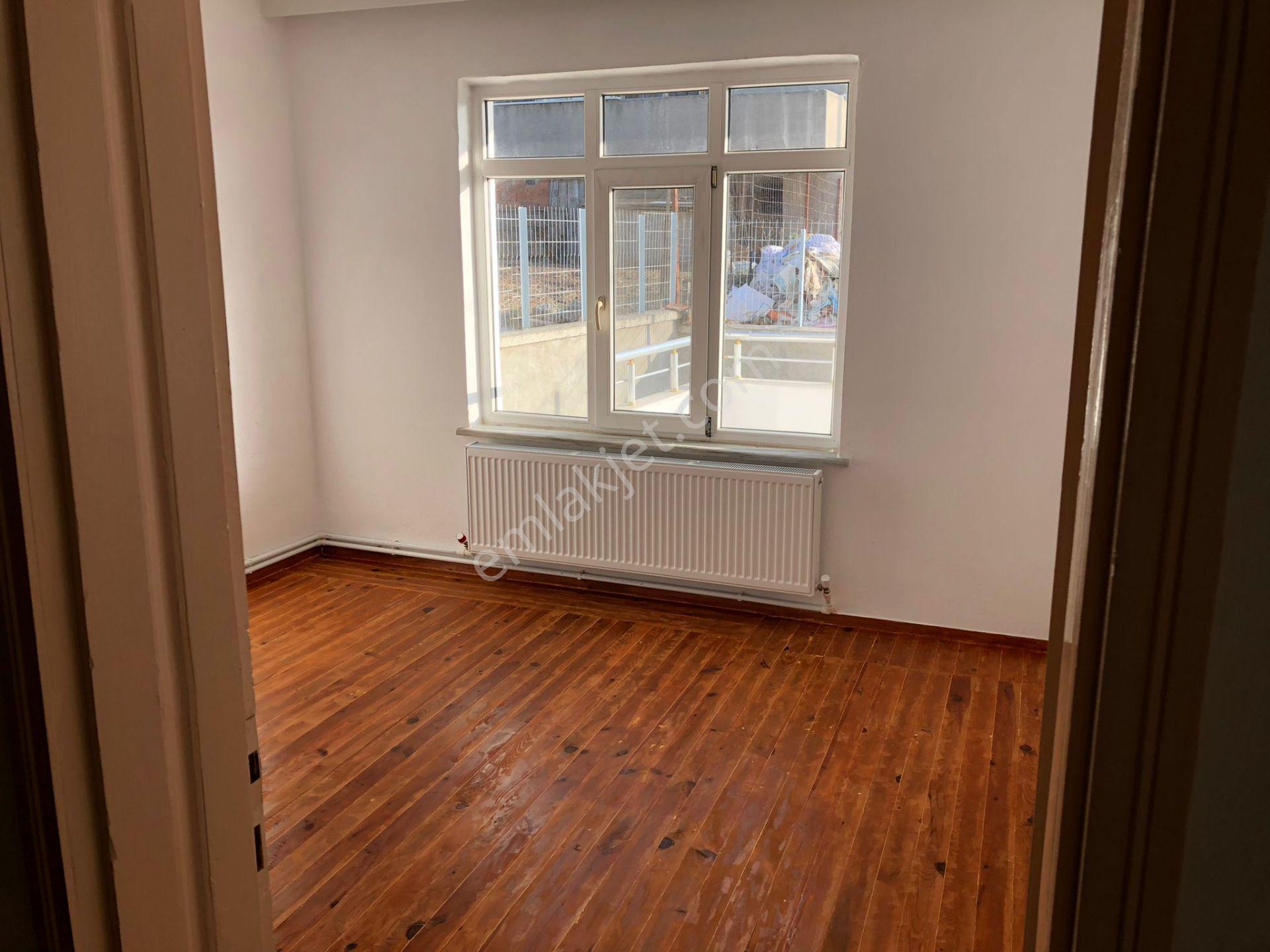 Çanakkale,ezine,camikebir Mahallesinde Kiralık 3+1 Daire - Görsel 14