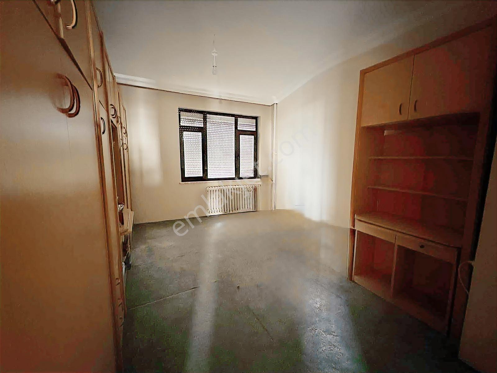 Redstone Şanadan Trabzonun En İşlek Caddesinde Kiralık Ofis - Görsel 26
