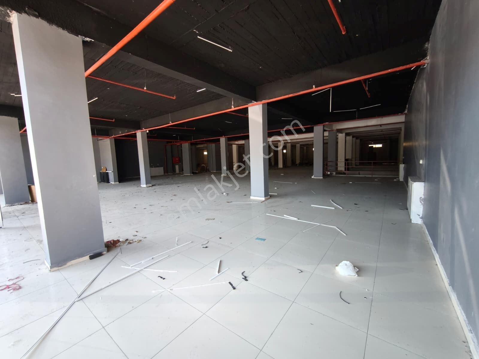 Konya'da Kiralık 1600 M² Dükkan/mağaza - Görsel 24