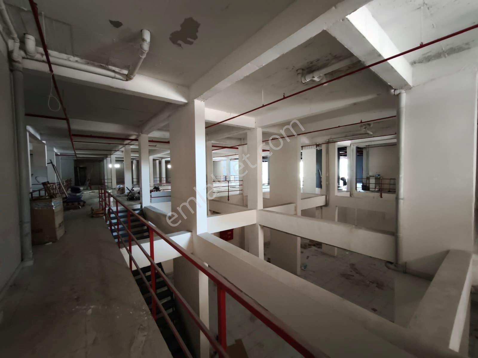 Konya'da Kiralık 1600 M² Dükkan/mağaza - Görsel 33