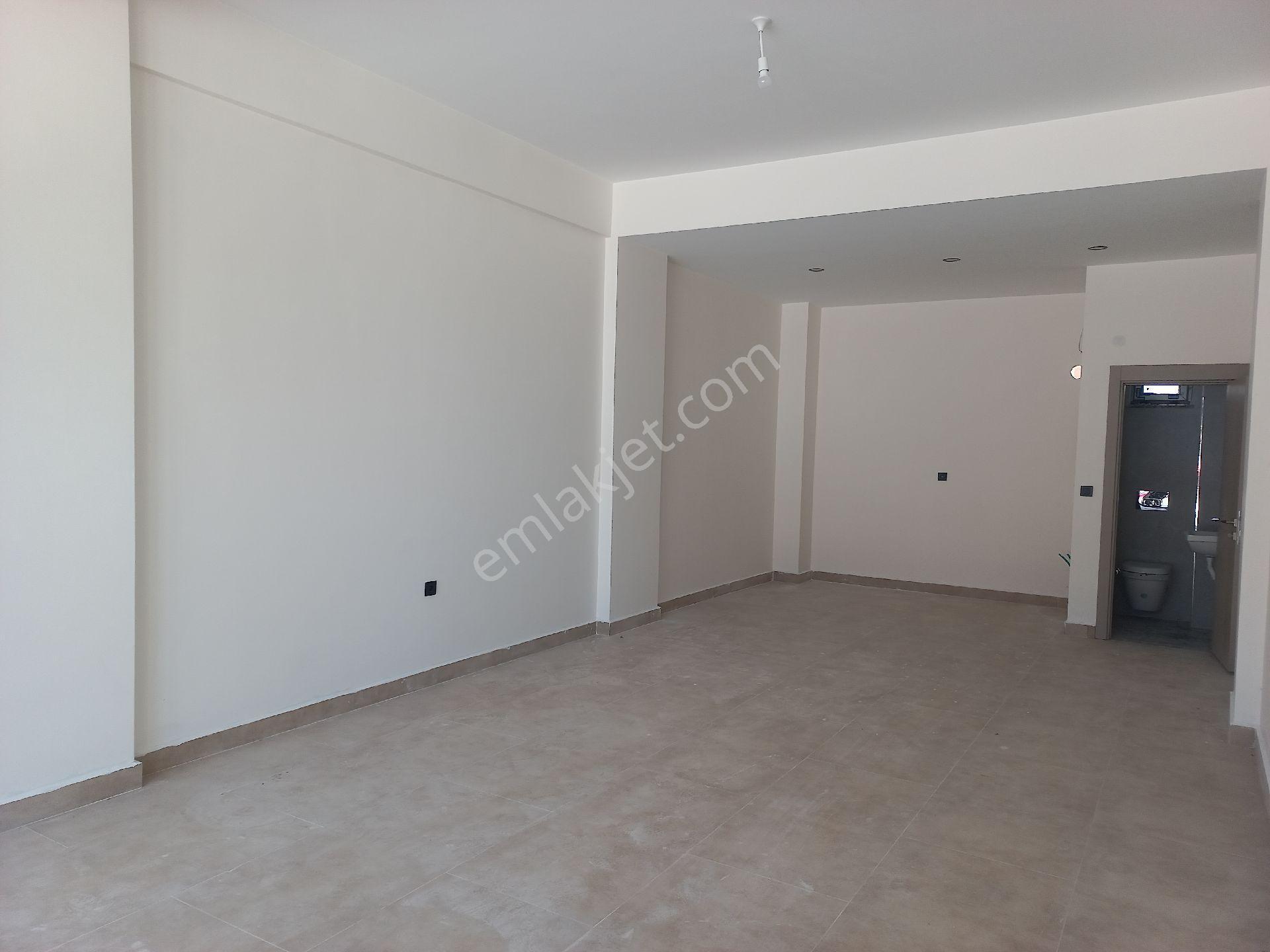 İstanbul - Çorlu Yoluna Yakın Kiralık Dükkan - Görsel 3