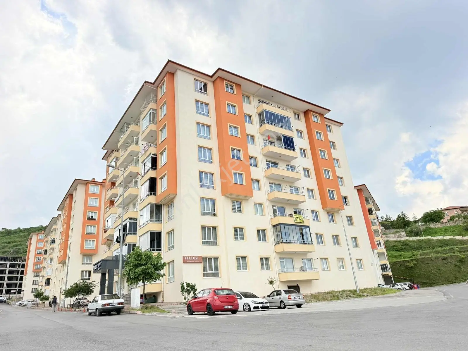 Hacılar Aşağı Mah. 2+1 120m2 Satılık Daire Fırsatı İçi Boş