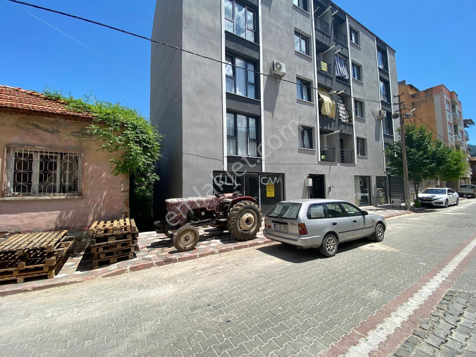 Kırkağaç Tevfikiye Mahallesinde 80 M² Satılık Sıfır Dükkan - Görsel 7