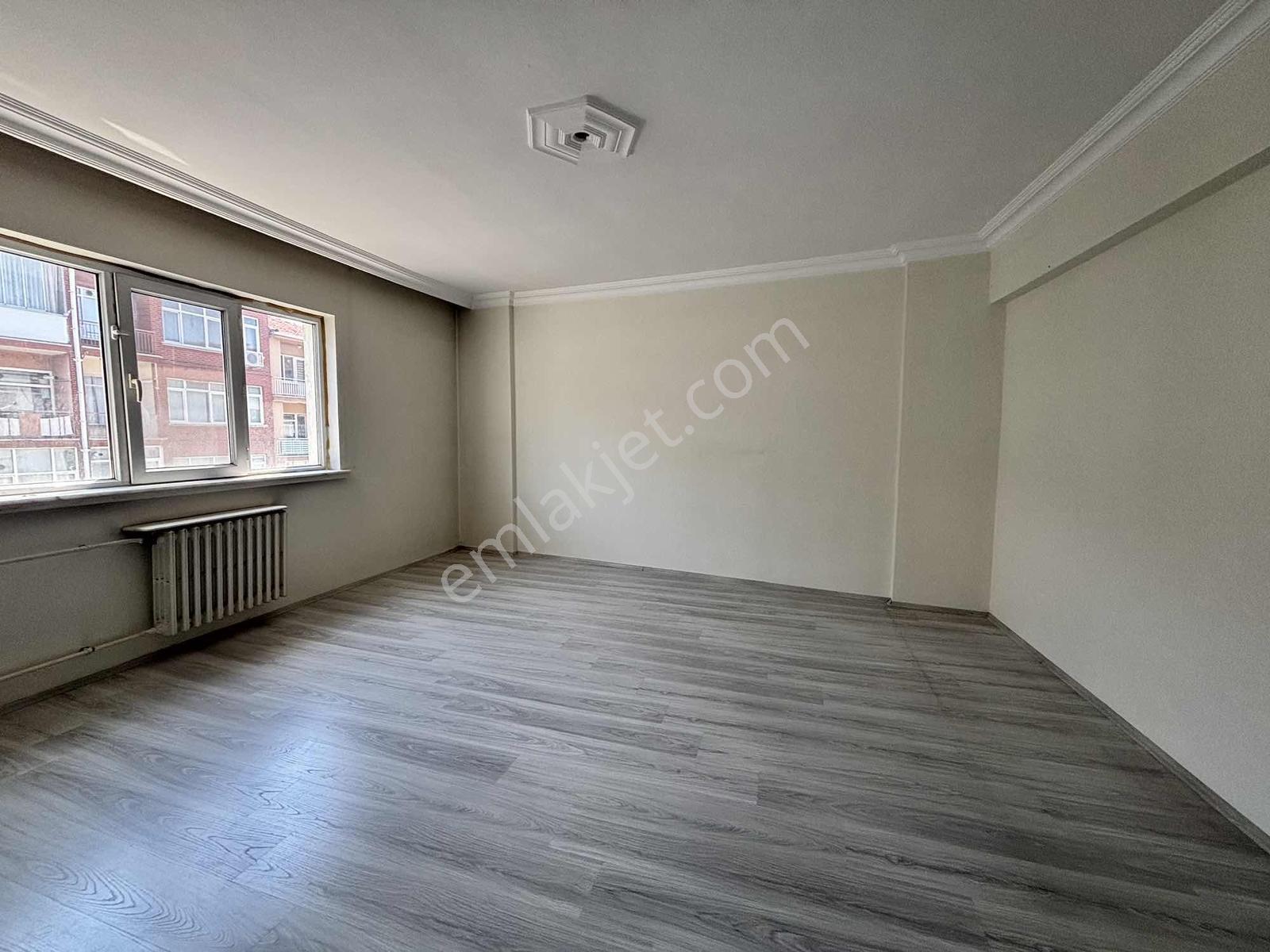 Rw Nestten Atatürk Caddesi Üzerinde Satlık 180 M2 Daire - Görsel 14