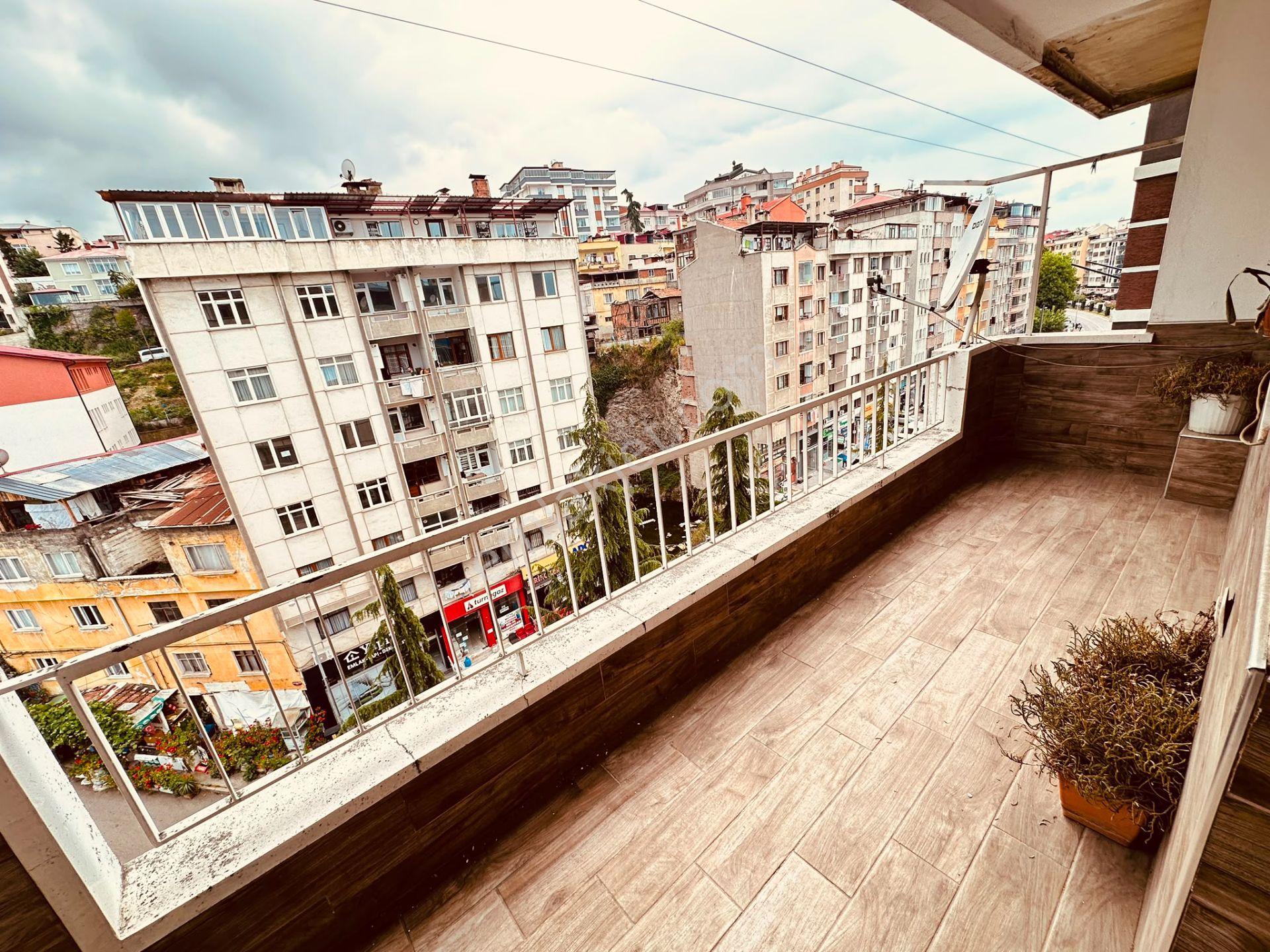 Trabzon Gülbahar Hatun Mah.tanjant Yolu Üzeri Daire - Görsel 17