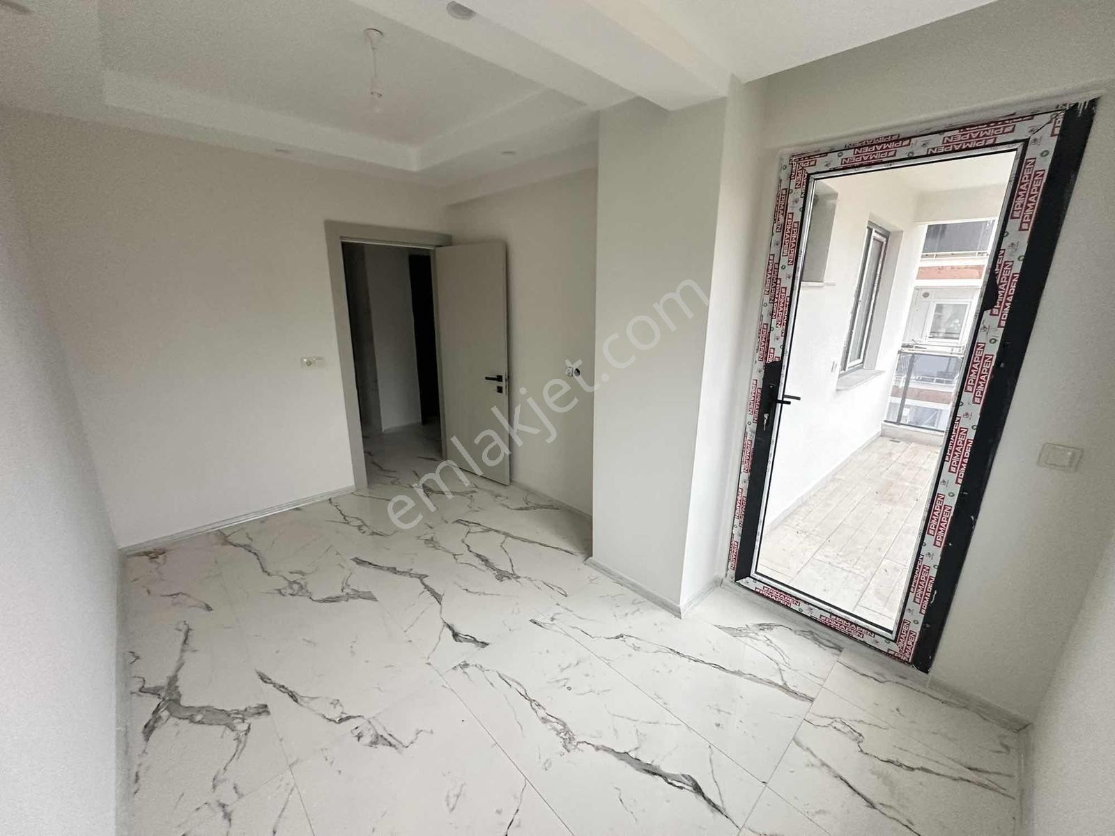 Çamlık Mahallesinde Sıfır Arakat 2+1 100m2 - Görsel 17