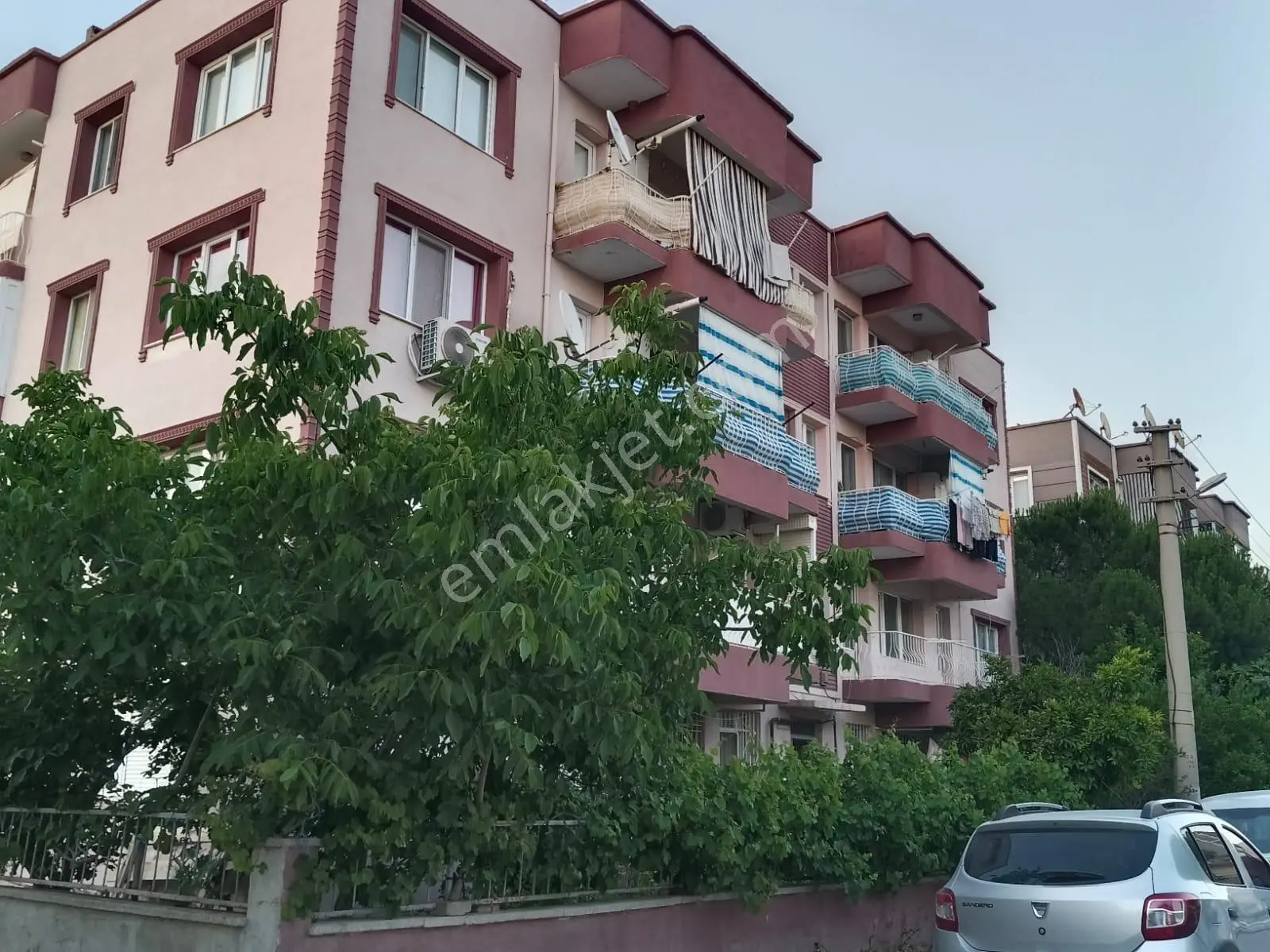 Tekçam Da Doğal Gazlı 110 M2 3+1 Daire