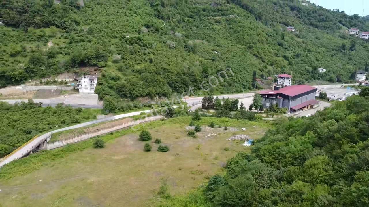 Trabzon Yomra İlçesinde Satılık Ticari İmarlı Arsa - Görsel 3