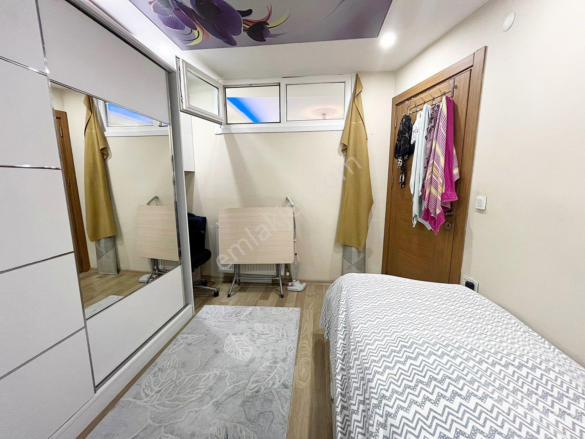 Metrobüse 8dk Kapalı Mutfaklı 1+1 Satılık Yüksek Giriş Daire !! - Görsel 8