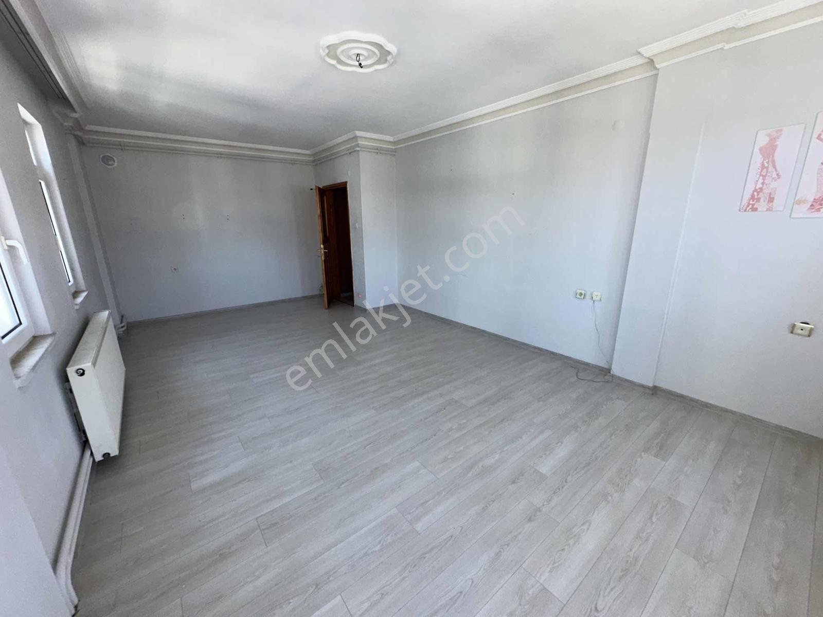Full Kredi, Tramvayın Alt, Asansörlü, Çift Girişili, Çift Terasl - Görsel 15