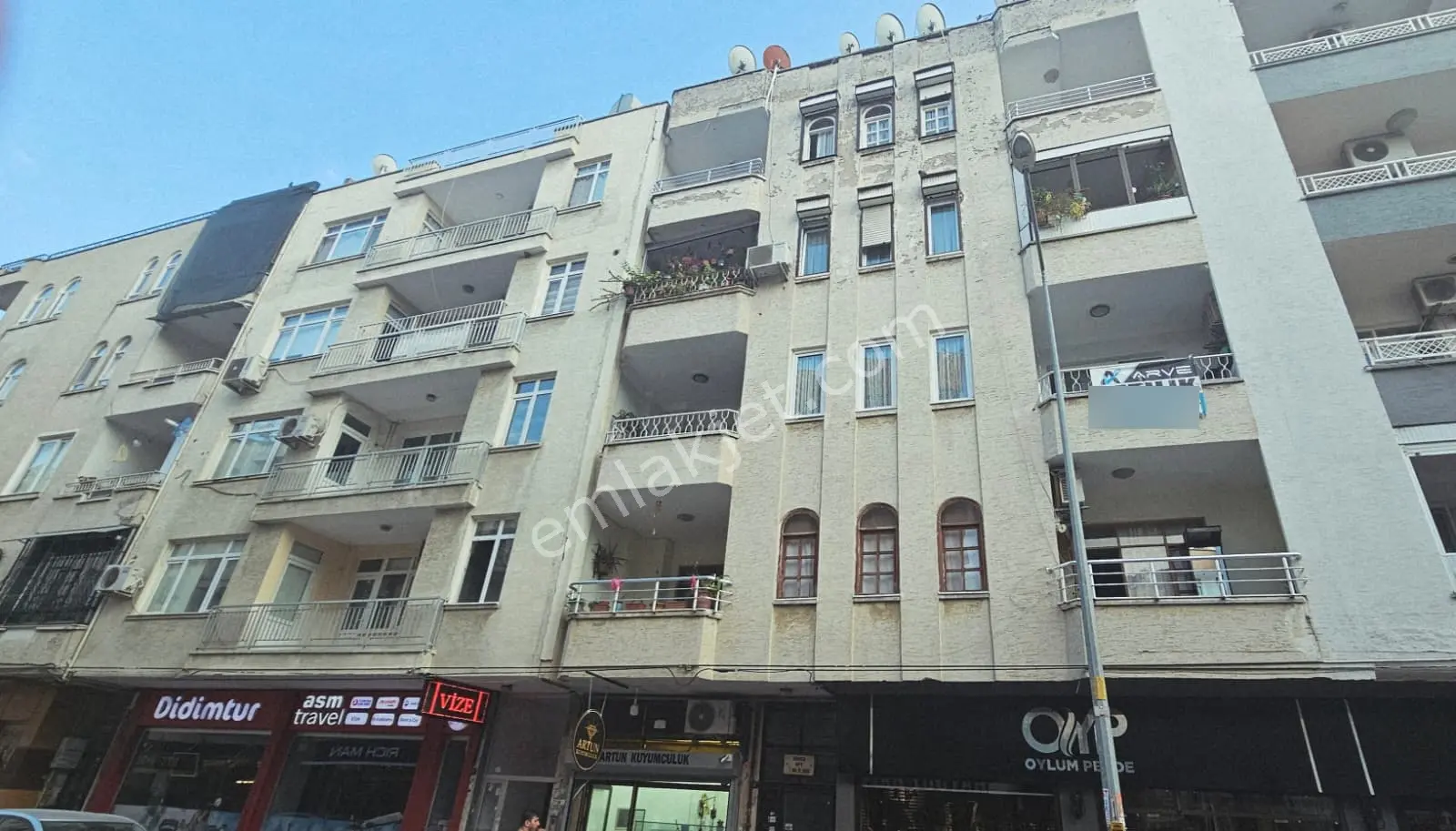 Arve'den Güvenevler'de İçi Tamamen Yenilenmiş, Masrafsız 3+1