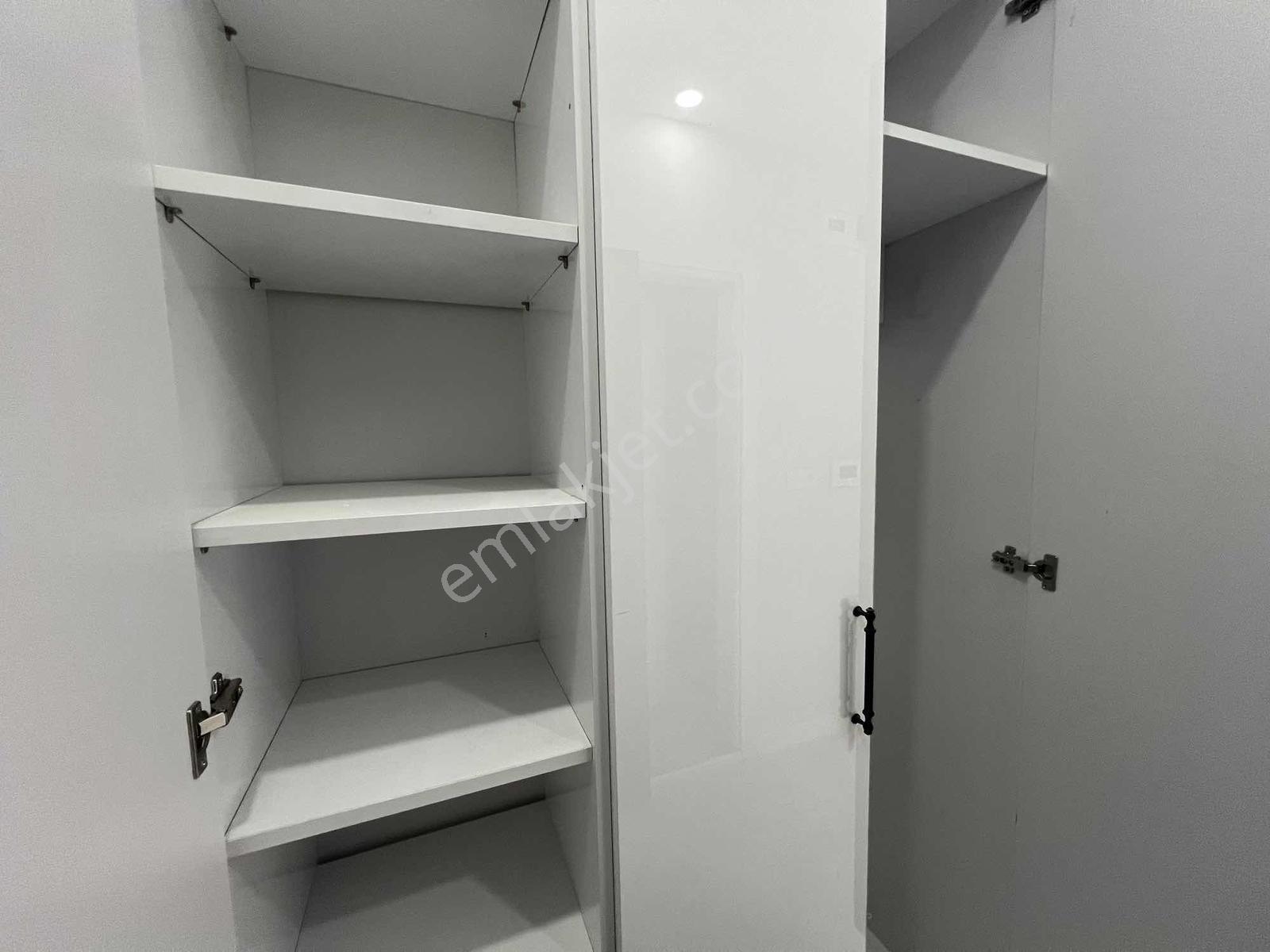 Center Avm Bölgesi Havuzlu Site İçerisi 1+1 Lüks Sıfır Daire - Görsel 21