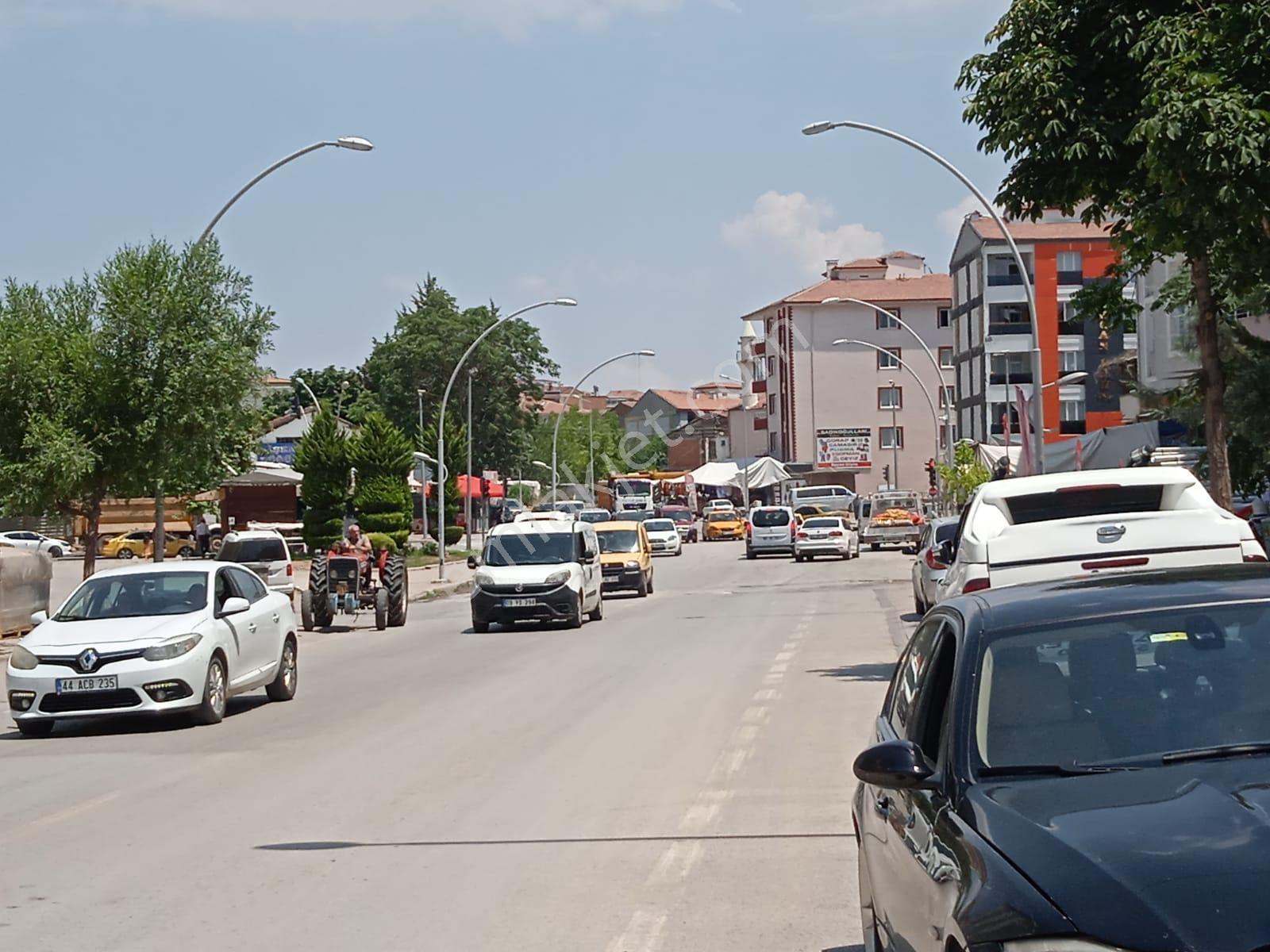 Çavuşoğlunda Cadde Cepheli 70 Mt Düz Ayak 35 Asma Satlık Dükkan - Görsel 25
