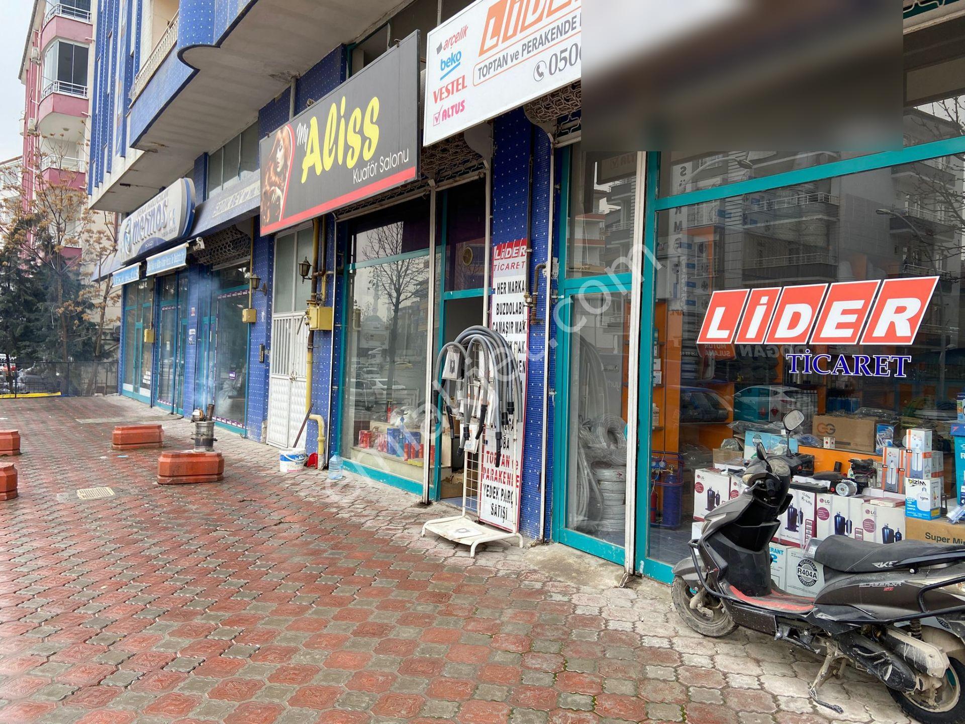 Çavuşoğlunda Cadde Cepheli 70 Mt Düz Ayak 35 Asma Satlık Dükkan - Görsel 20