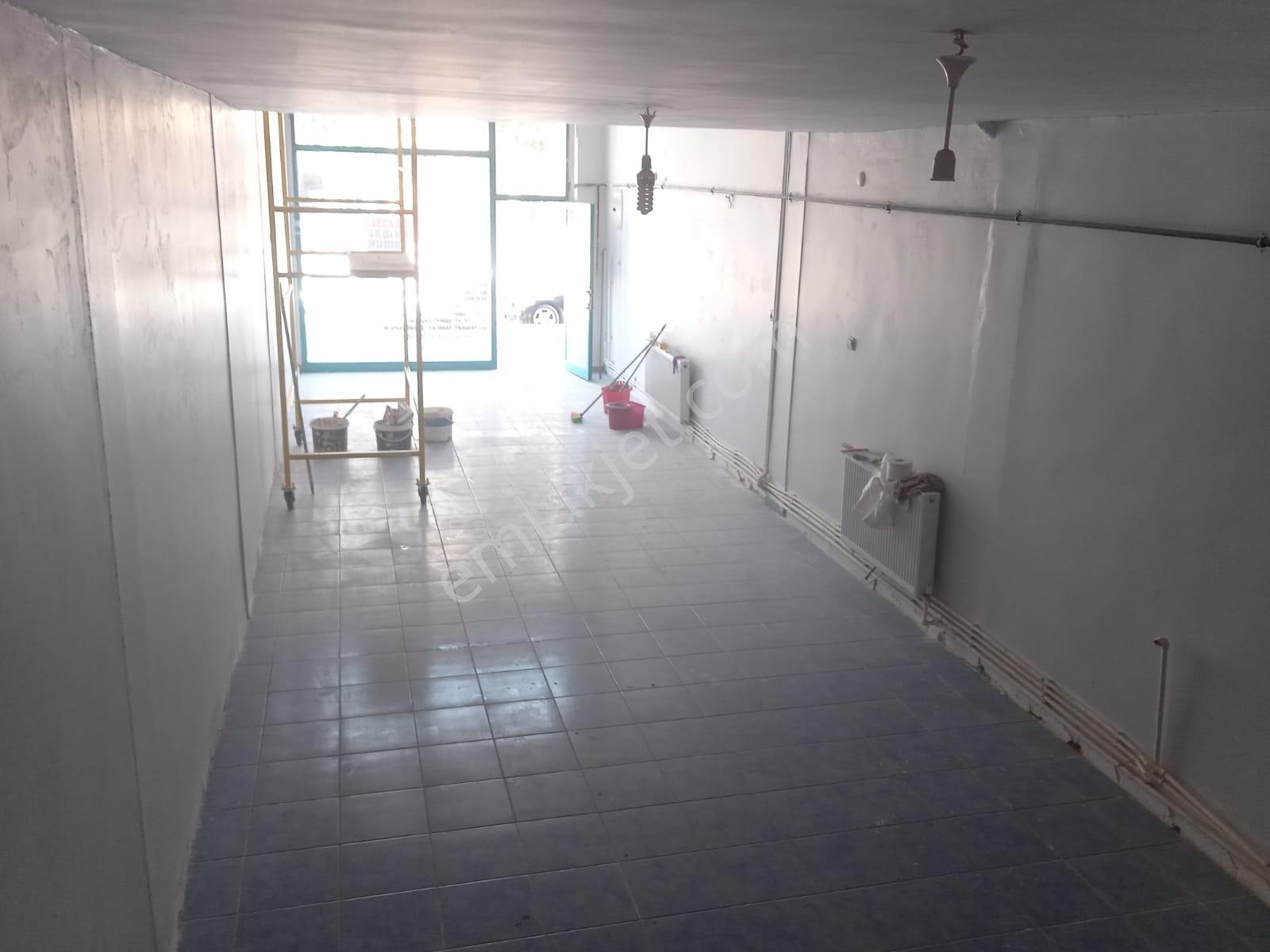 Çavuşoğlunda Cadde Cepheli 70 Mt Düz Ayak 35 Asma Satlık Dükkan - Görsel 3