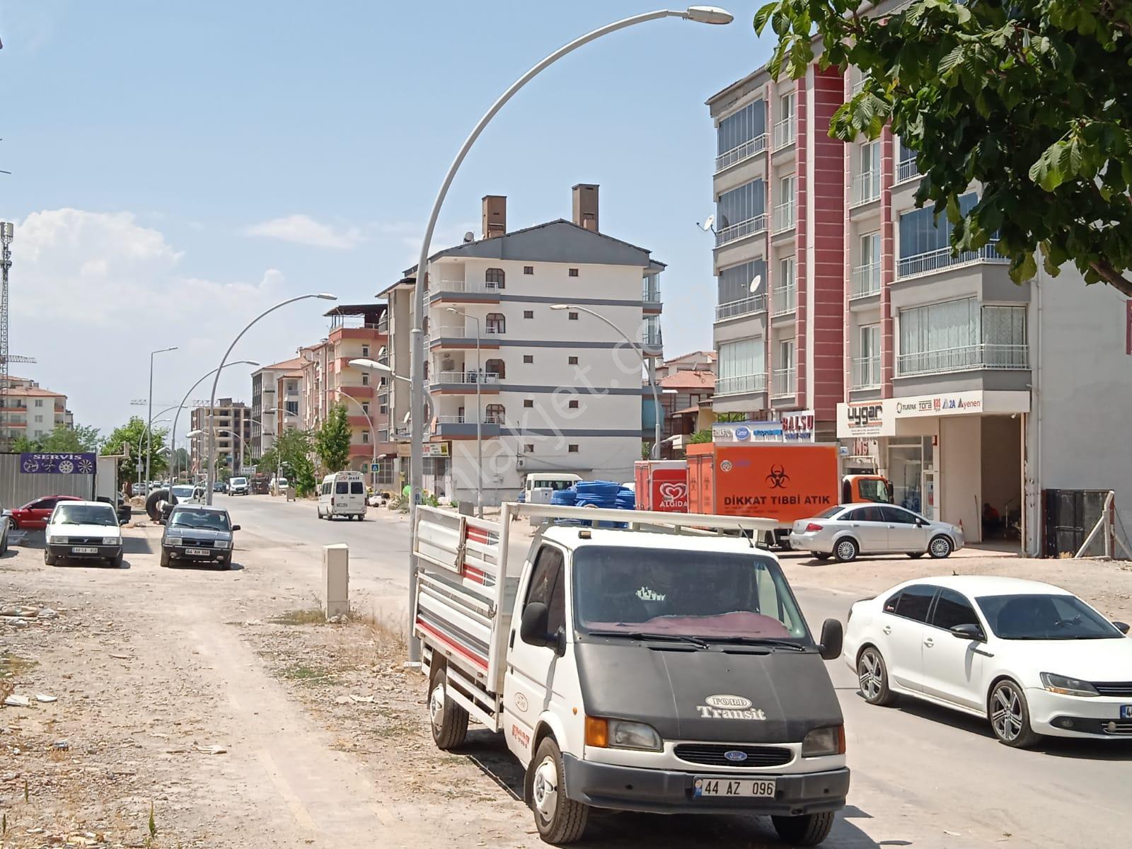 Çavuşoğlunda Cadde Cepheli 70 Mt Düz Ayak 35 Asma Satlık Dükkan - Görsel 28