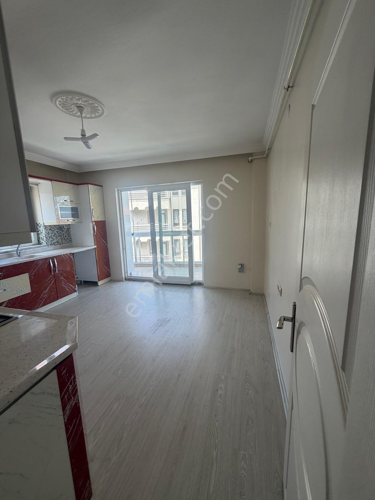 Yüksel Emlaktan Gazi Mahallesinde Kiralık Daire - Görsel 15