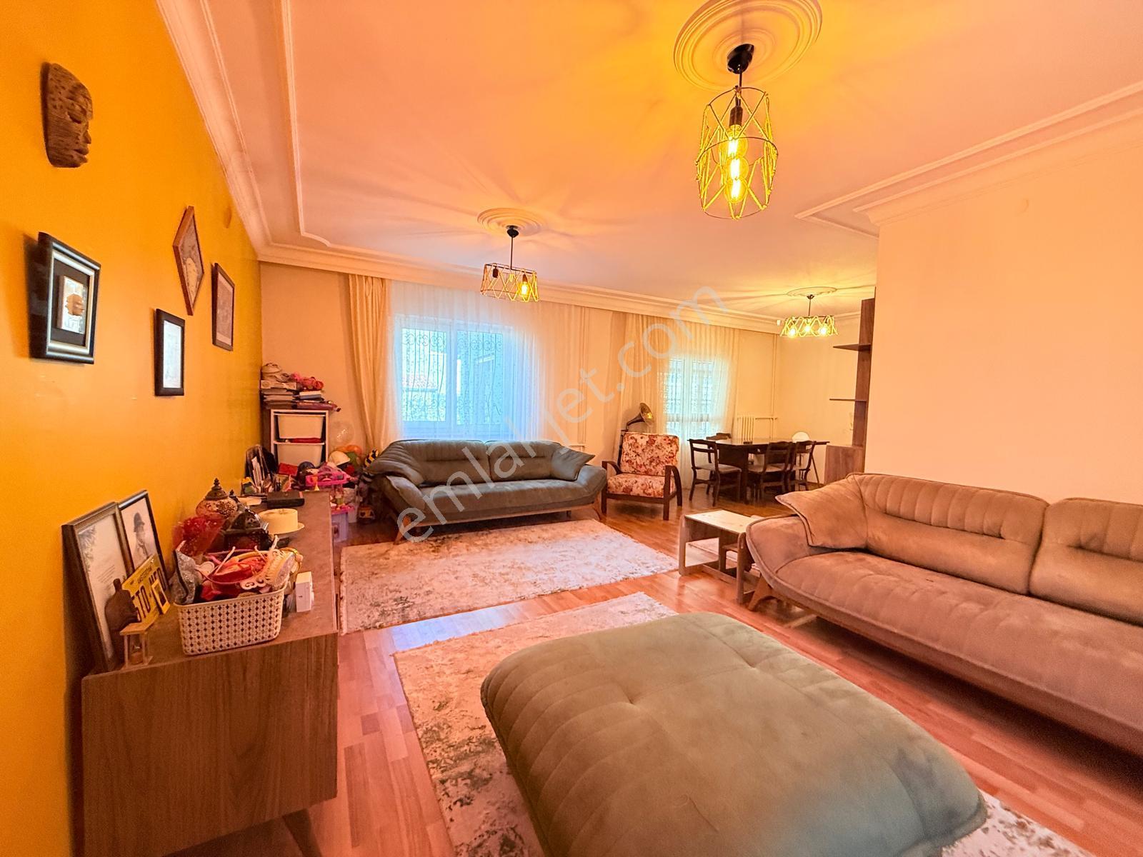 Rba'dan Üniversite Evlerinde Satılık 4+1 Dubleks Daire