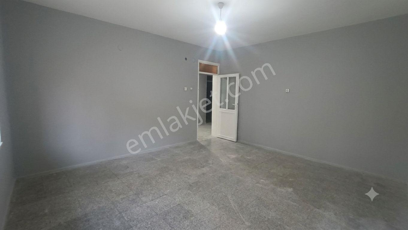 Yıkık Kemer Meydan'da 2+1 Kiralık Daire - Görsel 4