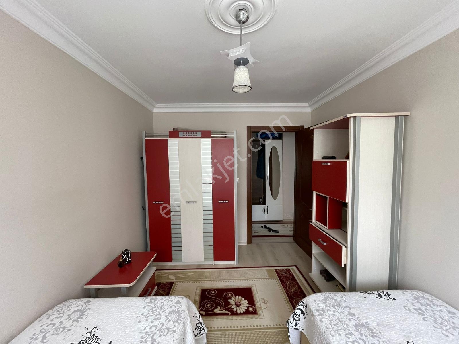 Kumbağ Mahallesinde Denize Yürüme Mesafede Site İçind 2+1 Daire - Görsel 13
