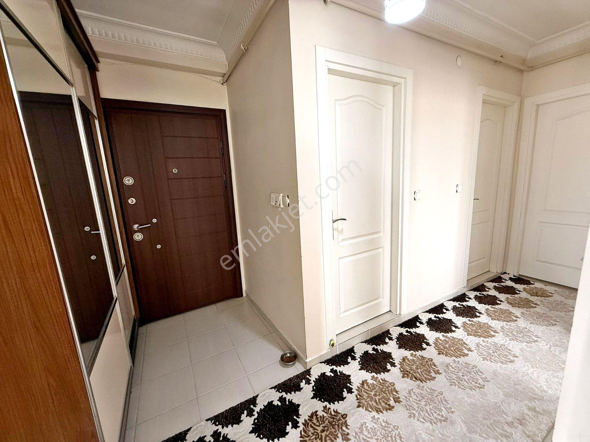 Erzurum Kongre Cad. 1dk 2+1 110m² Satılık Çift Balkonlu Daire !! - Görsel 15