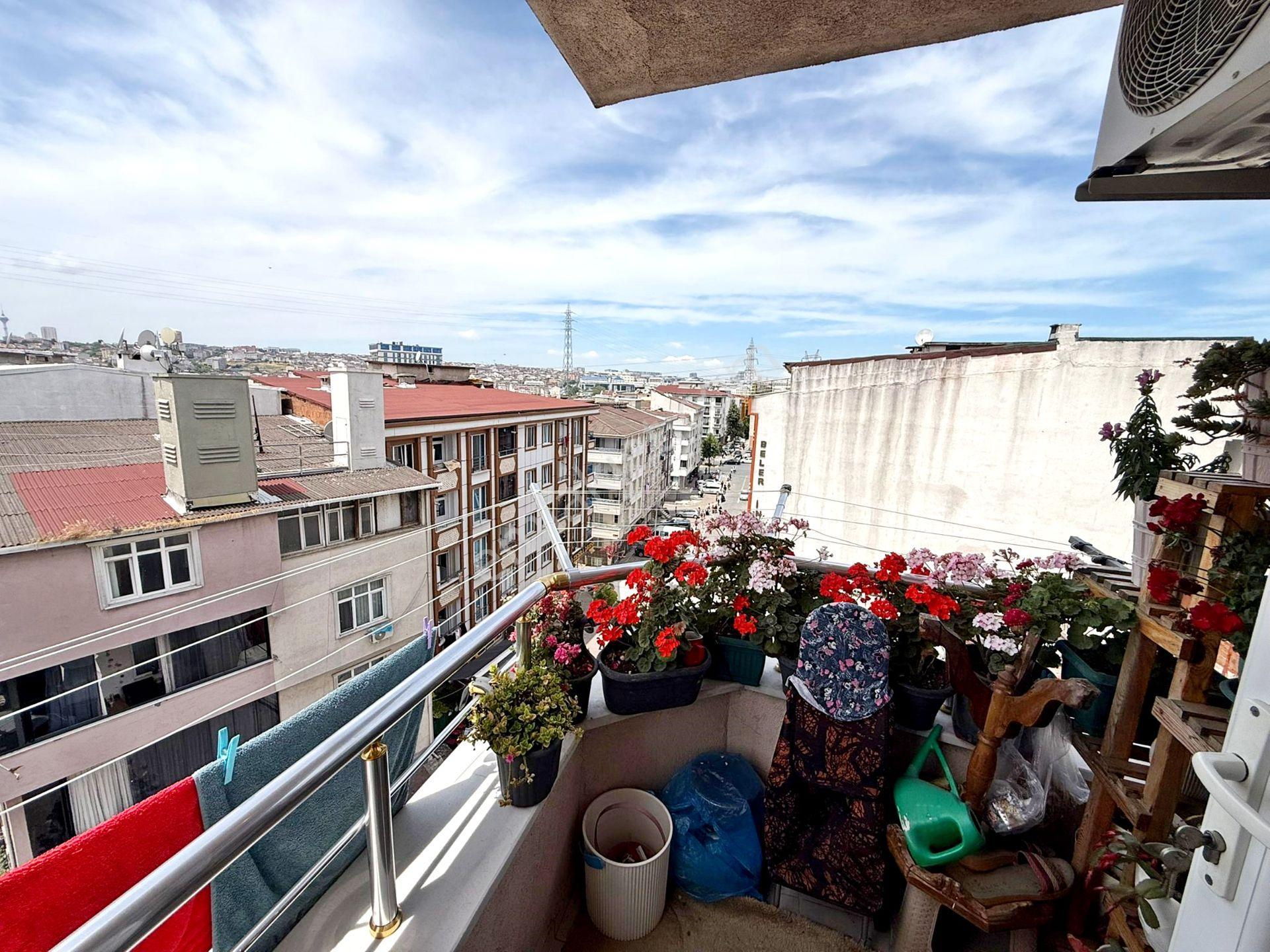 Erzurum Kongre Cad. 1dk 2+1 110m² Satılık Çift Balkonlu Daire !! - Görsel 8