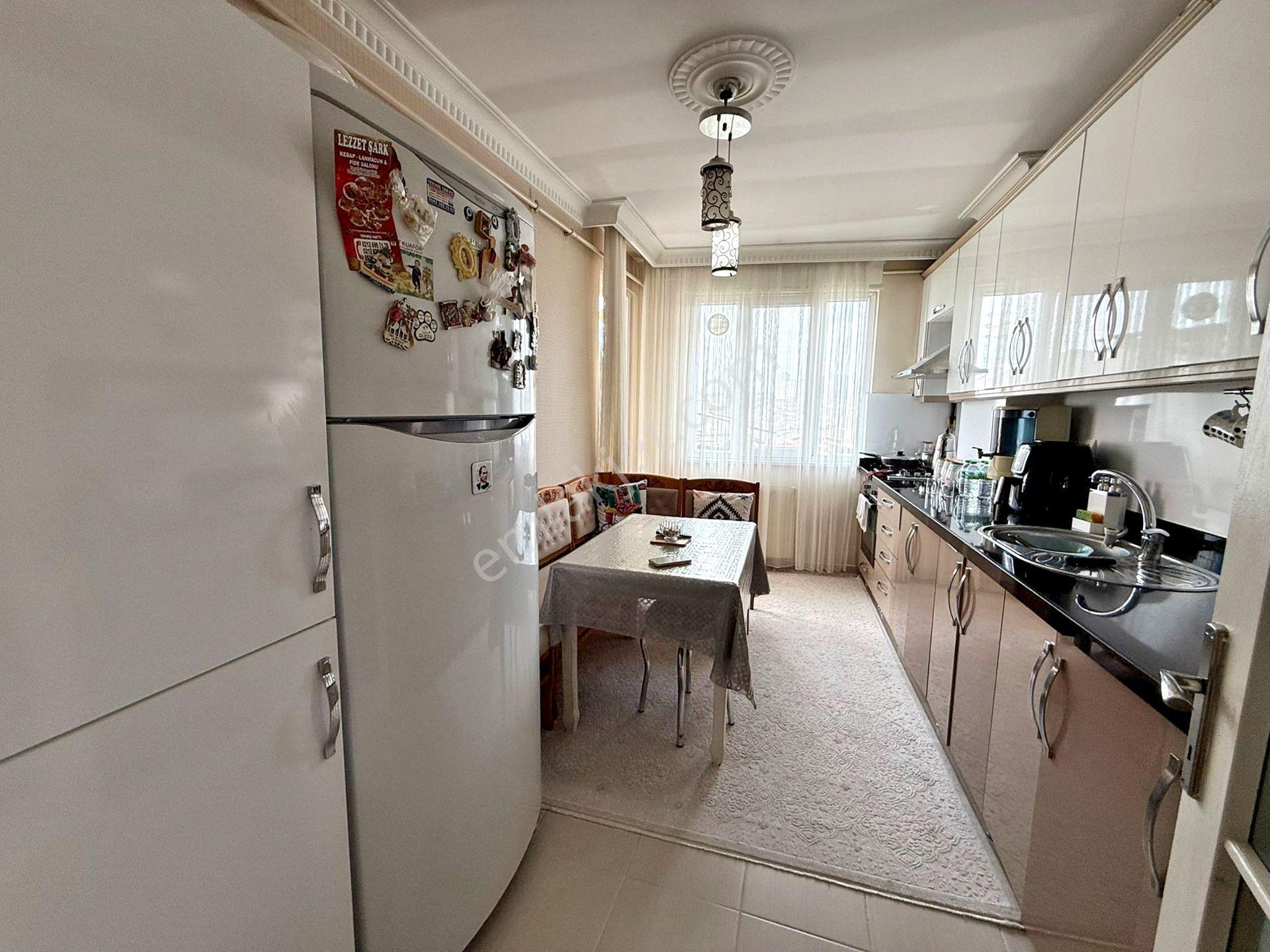 Erzurum Kongre Cad. 1dk 2+1 110m² Satılık Çift Balkonlu Daire !! - Görsel 4