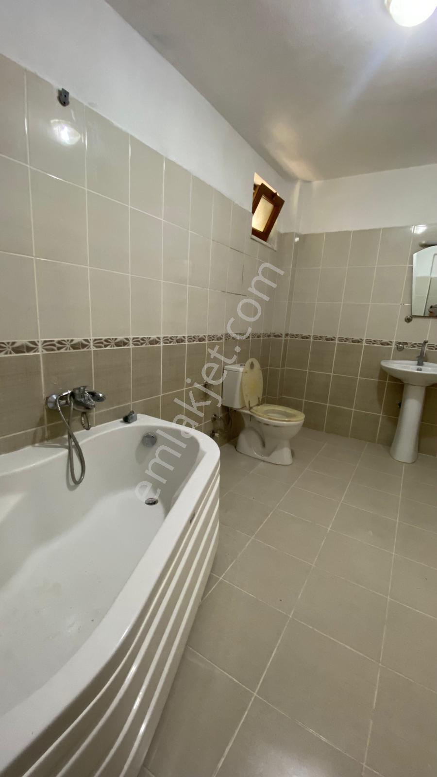 Yalova Merkezde 3+1 Kiralık Daire - Görsel 27