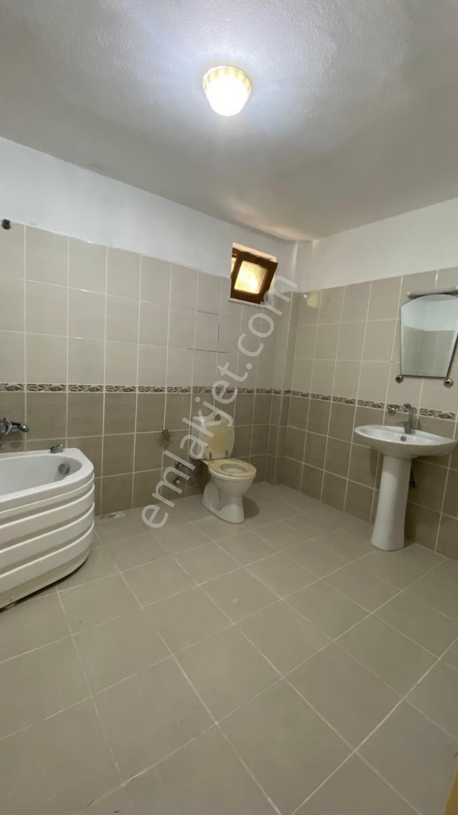 Yalova Merkezde 3+1 Kiralık Daire - Görsel 29