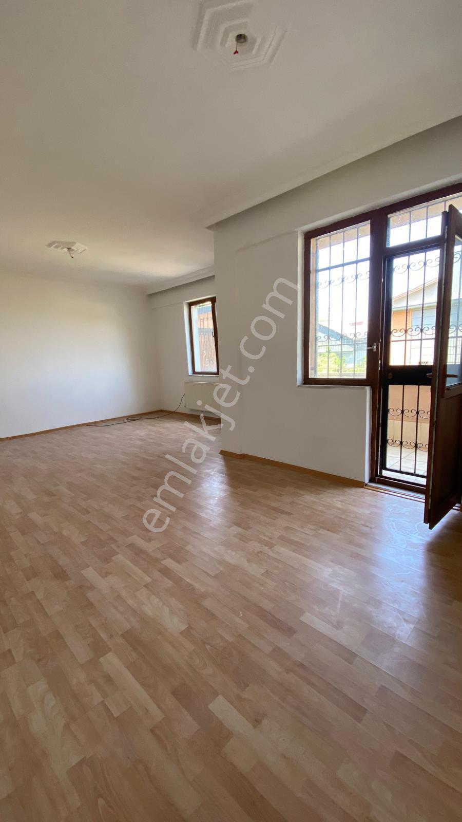 Yalova Merkezde 3+1 Kiralık Daire - Görsel 16
