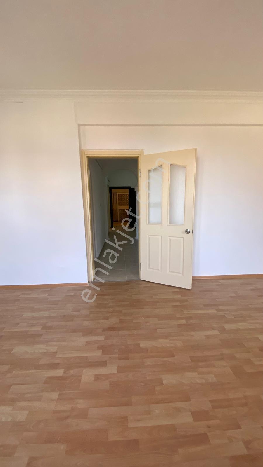 Yalova Merkezde 3+1 Kiralık Daire - Görsel 14