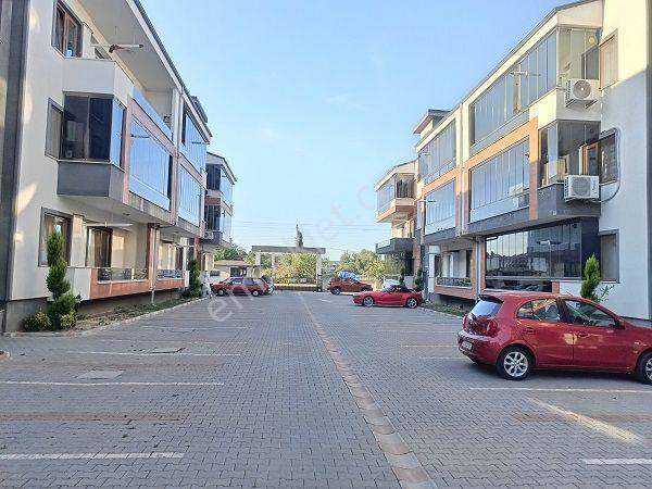 Çiftçi Emlak'tan Dubaı 2 Sitesi 3+1 Full Eşyalı Lüks Kiralık Daire - Görsel 3