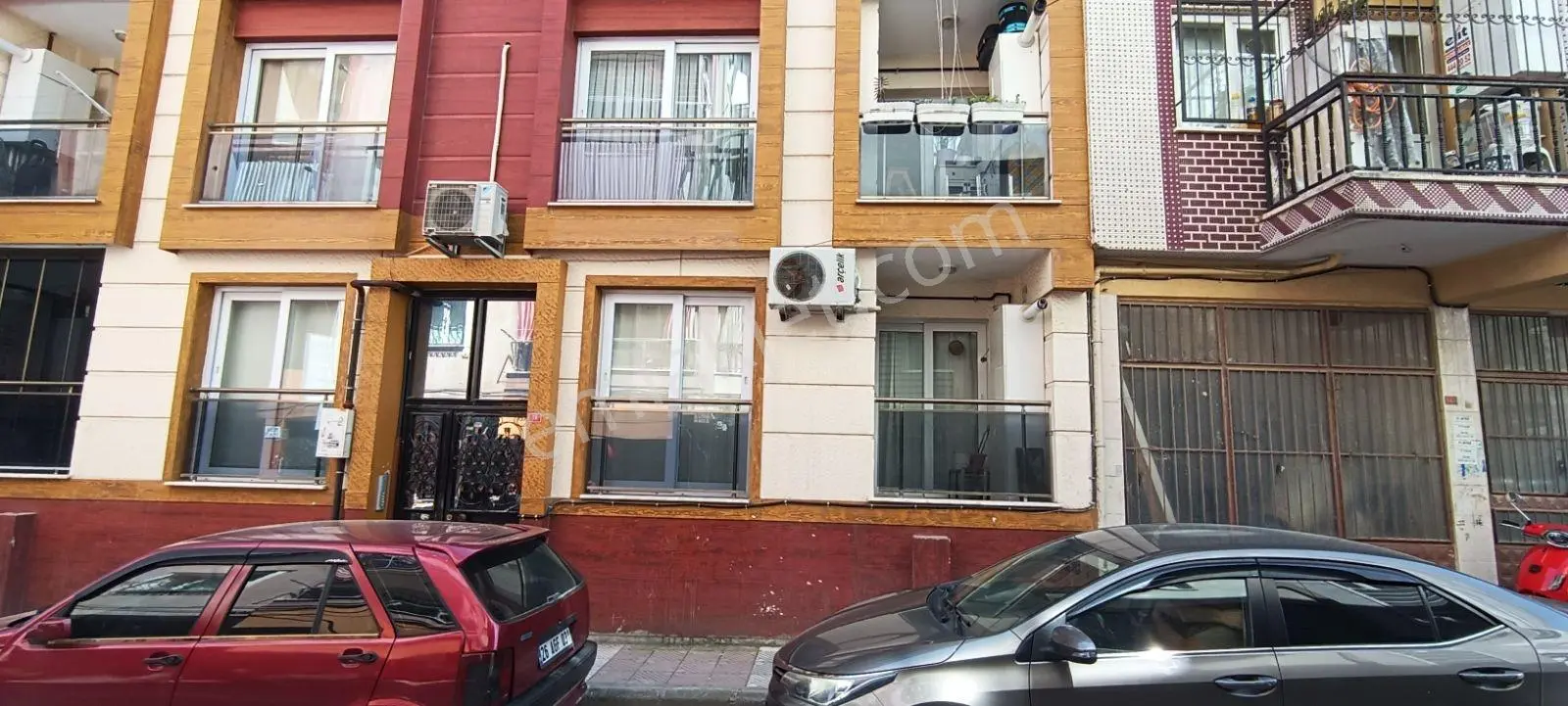 Manisa Şehzadeler Şehitler Mah. 2+1 Satılık Daire