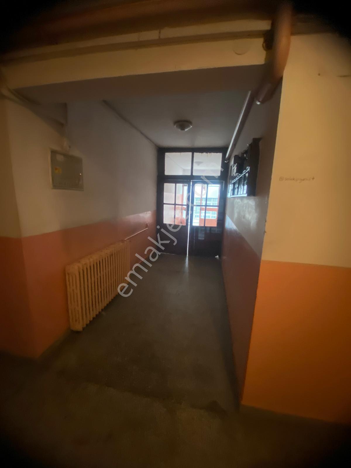 Çankaya Cebeci Erzurum Mahallesi Hacettepe Yakını 3+1 Yapılı Kiralık Daire - Görsel 5