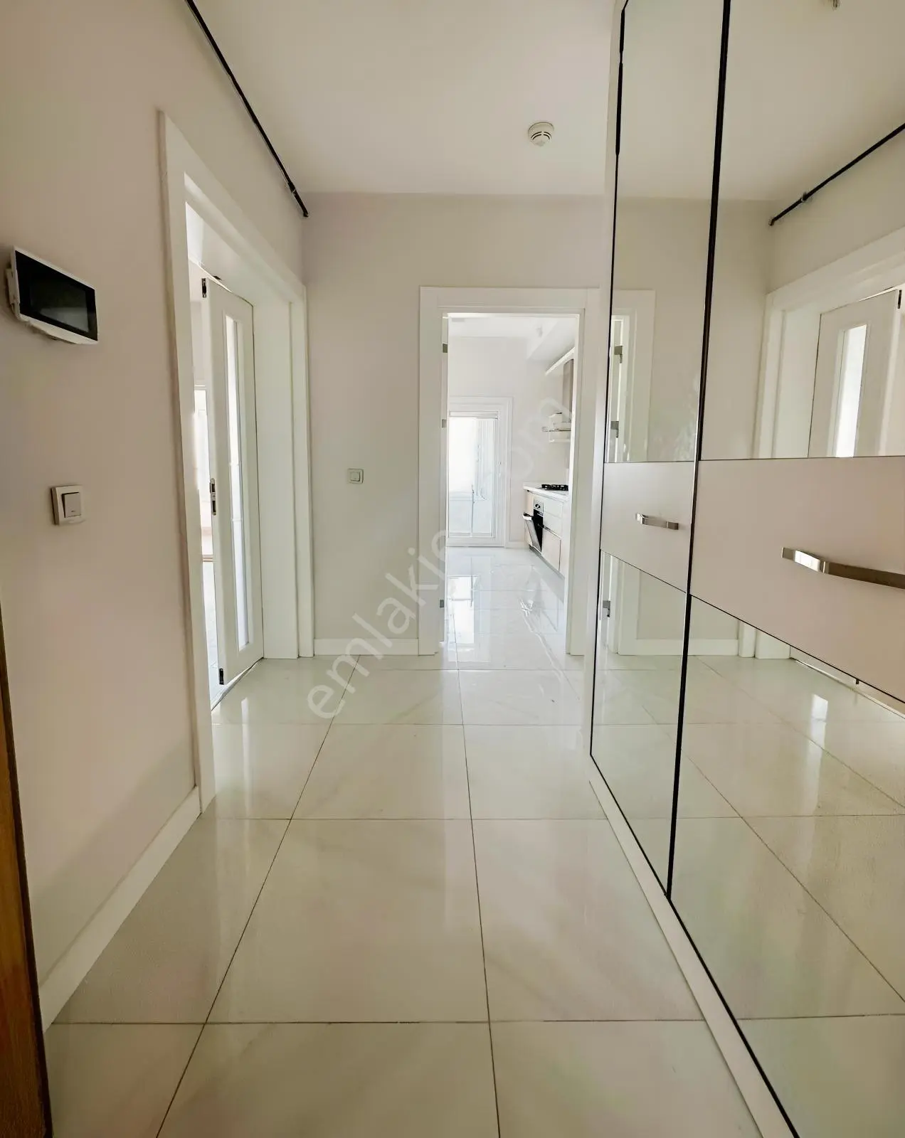Avrupark Bahçekent Sitesi 2+1 Kapalı Mutfak Satılık Daire - Görsel 6