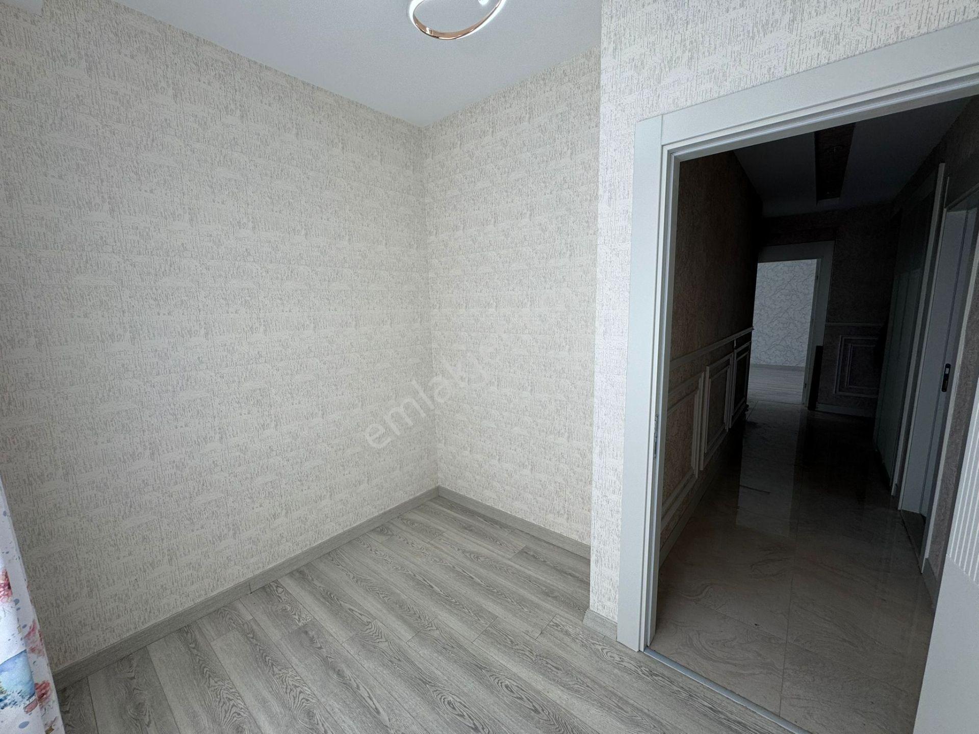 Gökkuşagı Villaları Arkasında Sıfır 2+1 Satılık Daire - Görsel 11