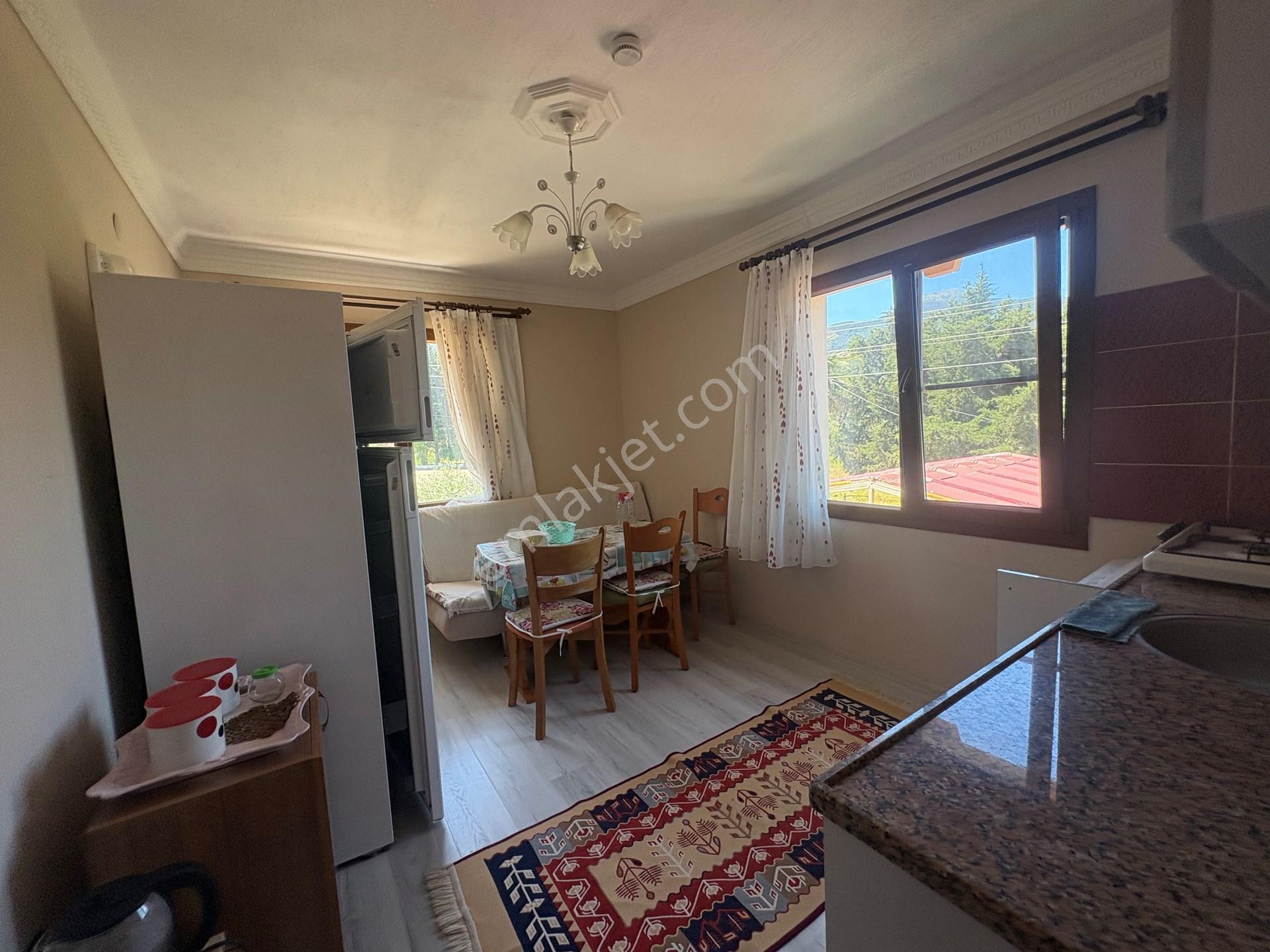Kuşadası Güzelçamlı'da Doğa Deniz Manzaralı Sezonluk Kiralık - Görsel 21