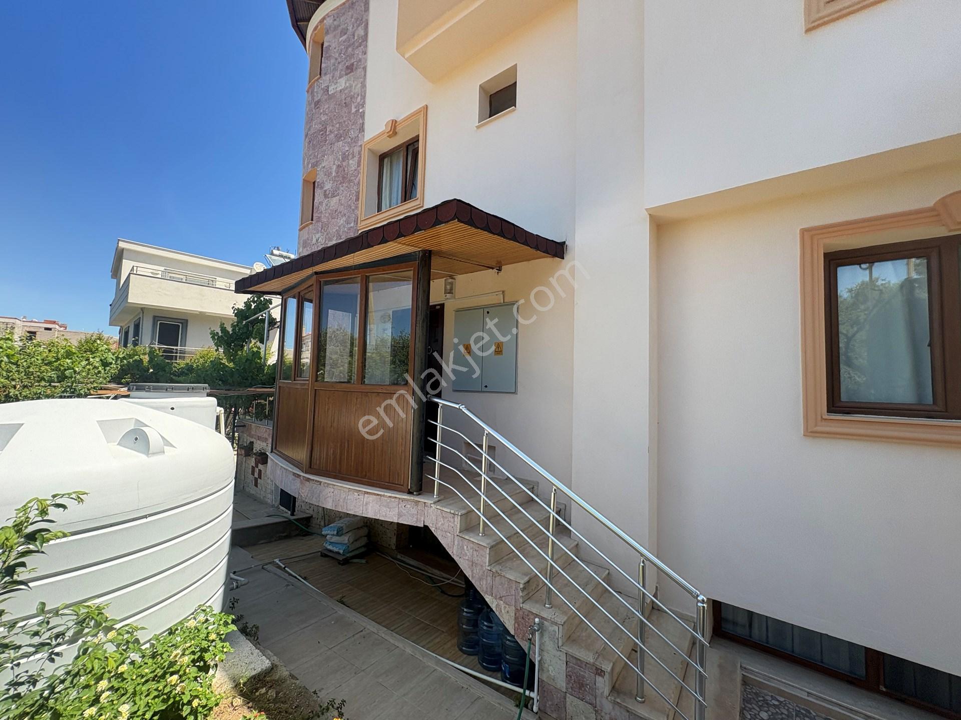 Kuşadası Güzelçamlı'da Doğa Deniz Manzaralı Sezonluk Kiralık - Görsel 4