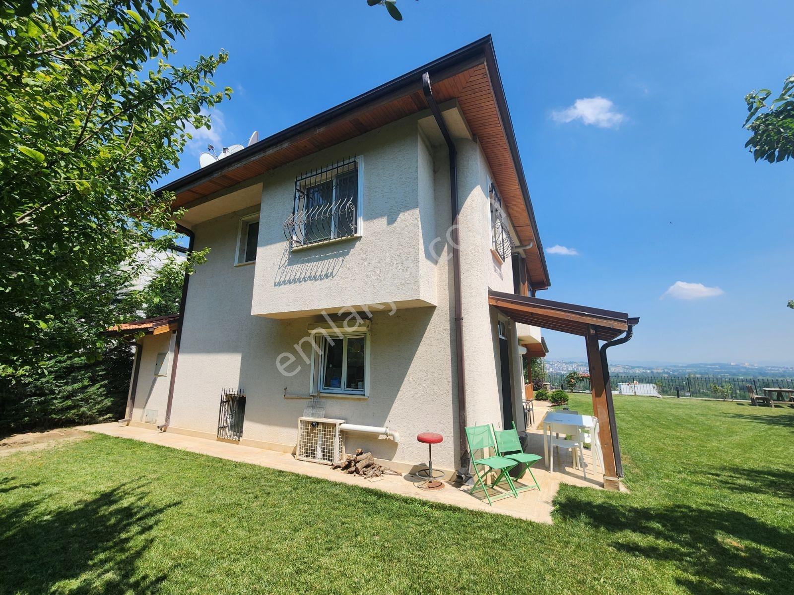 Ormana Cephe, Müstakil, 588 M2 Arsa Üzerine Kurulu, Harika Villa - Görsel 18